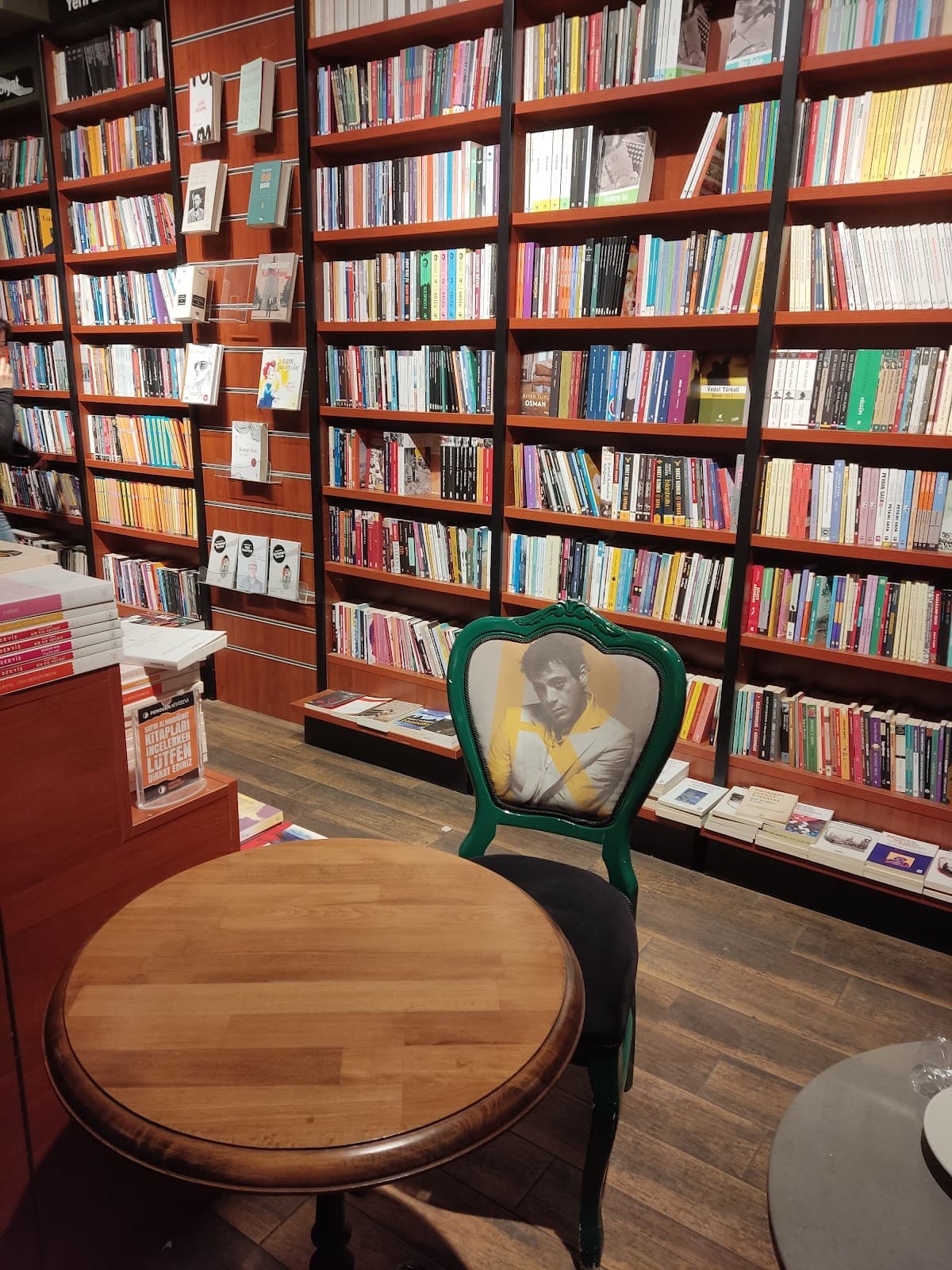 Ün Er Tan İş Merkezi — Kadıköy, İstanbul Hazır Ofis