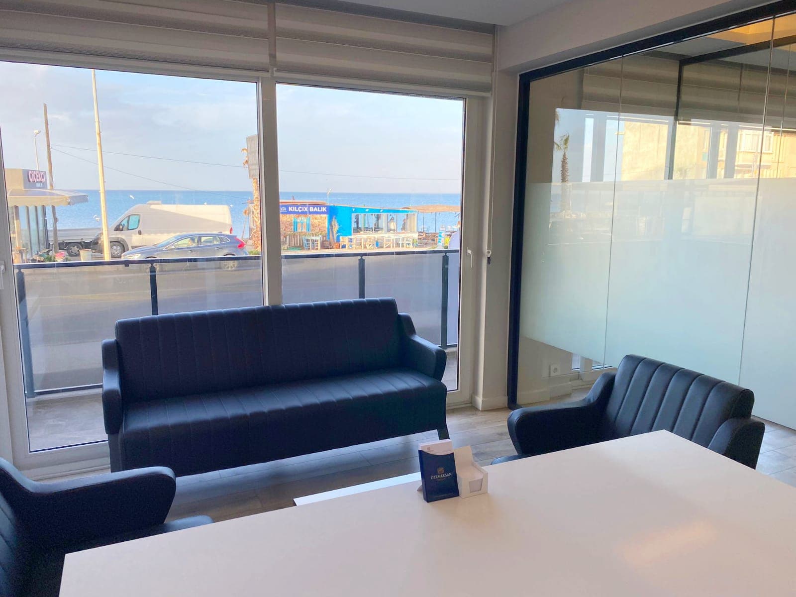 REALOFFICE GÜZELBAHÇE HAZIR OFİS & SANAL OFİS — Konak, İzmir Hazır Ofis fotoğraf 3