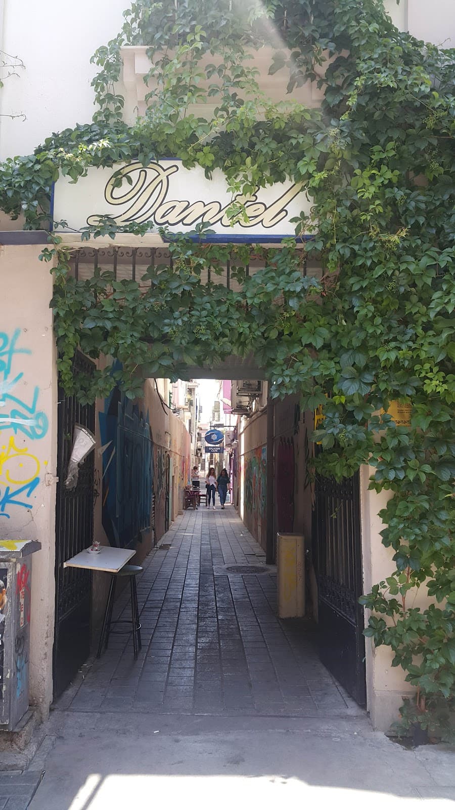 DANTEL SOKAK — Alsancak, İzmir Hazır Ofis fotoğraf 2