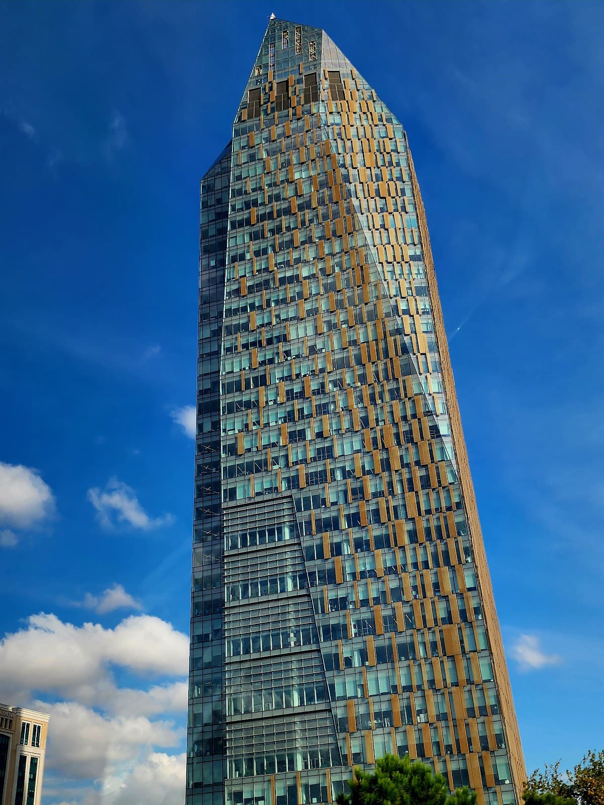 Plaza Cubes | Allianz Tower Ataşehir | Hazır & Sanal & Kiralık Ofis — Kozyatağı, İstanbul Plaza Ofis fotoğraf 2