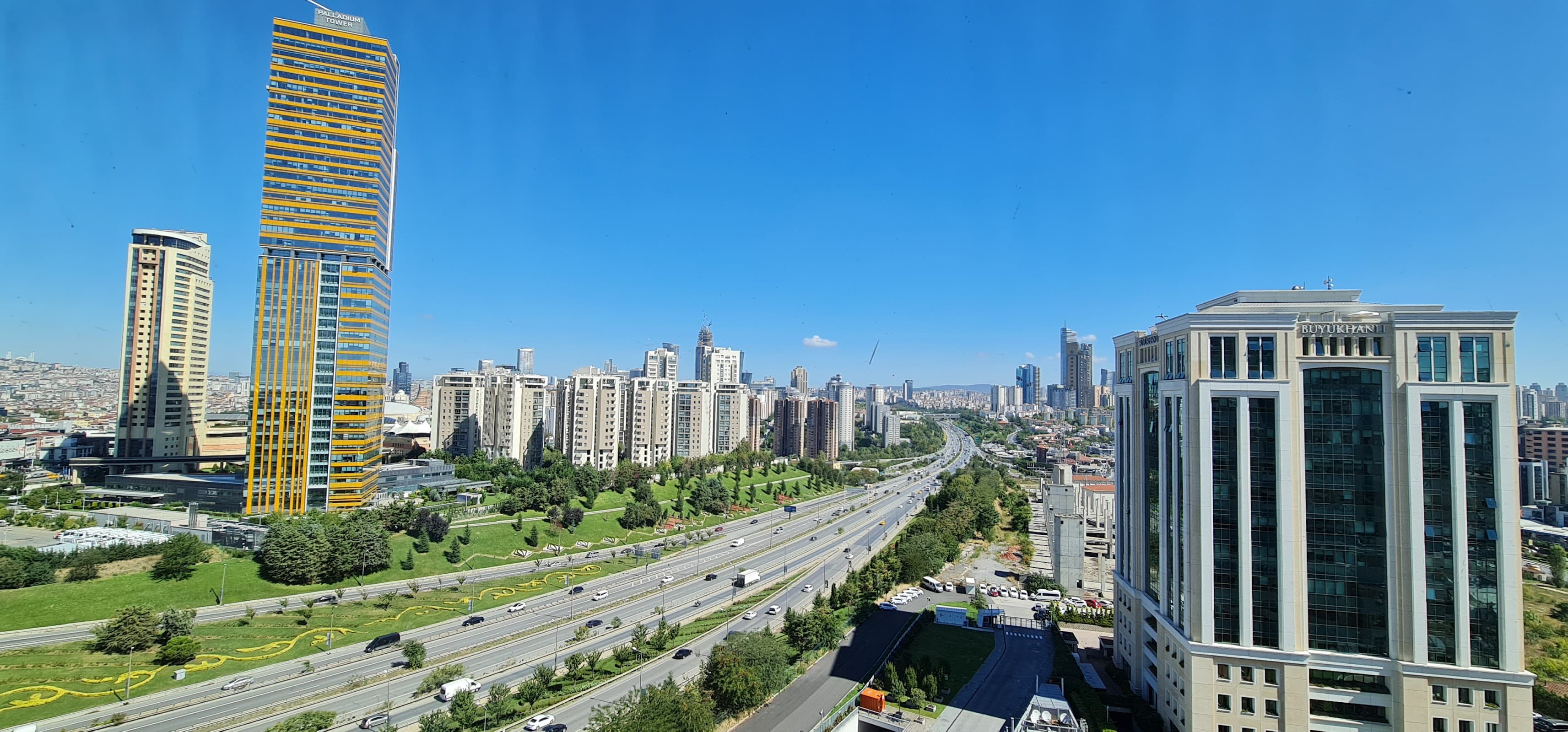 Plaza Cubes | Allianz Tower Ataşehir | Hazır & Sanal & Kiralık Ofis — Kozyatağı, İstanbul Plaza Ofis fotoğraf 5