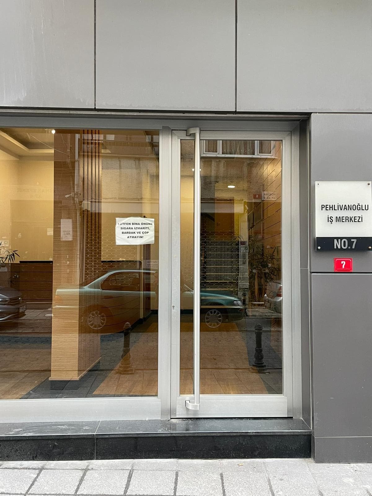ANTIK — Kadıköy, İstanbul Hazır Ofis fotoğraf 5