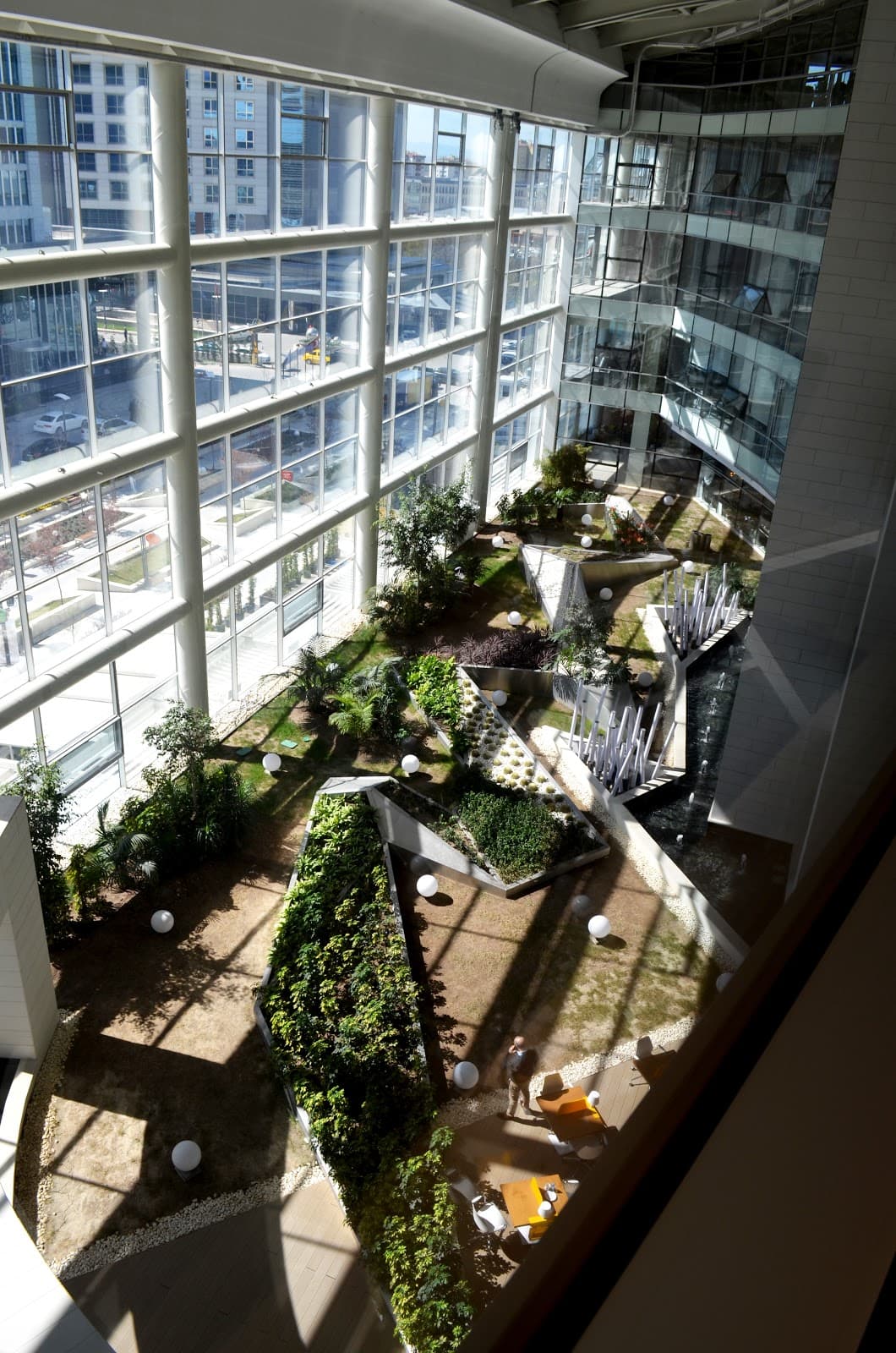 Plaza Cubes | Via Flat Ankara | Hazır & Sanal & Kiralık Ofis — Söğütözü, Ankara Plaza Ofis fotoğraf 3