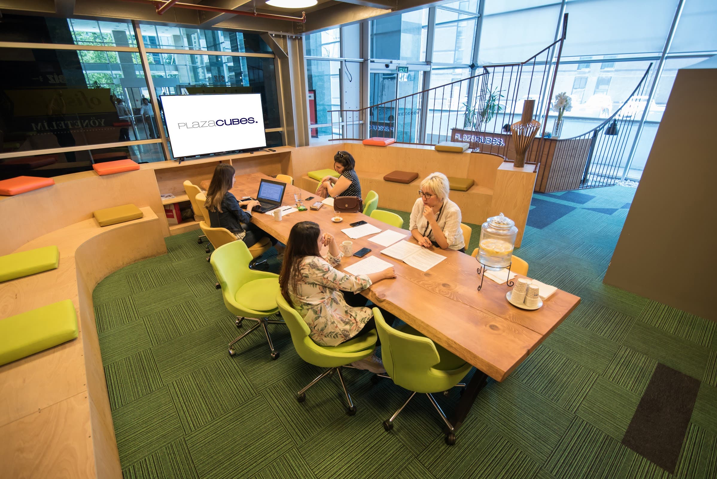 Plaza Cubes | Maslak İz Plaza Giz | Hazır & Sanal & Kiralık Ofis — Maslak, İstanbul Plaza Ofis