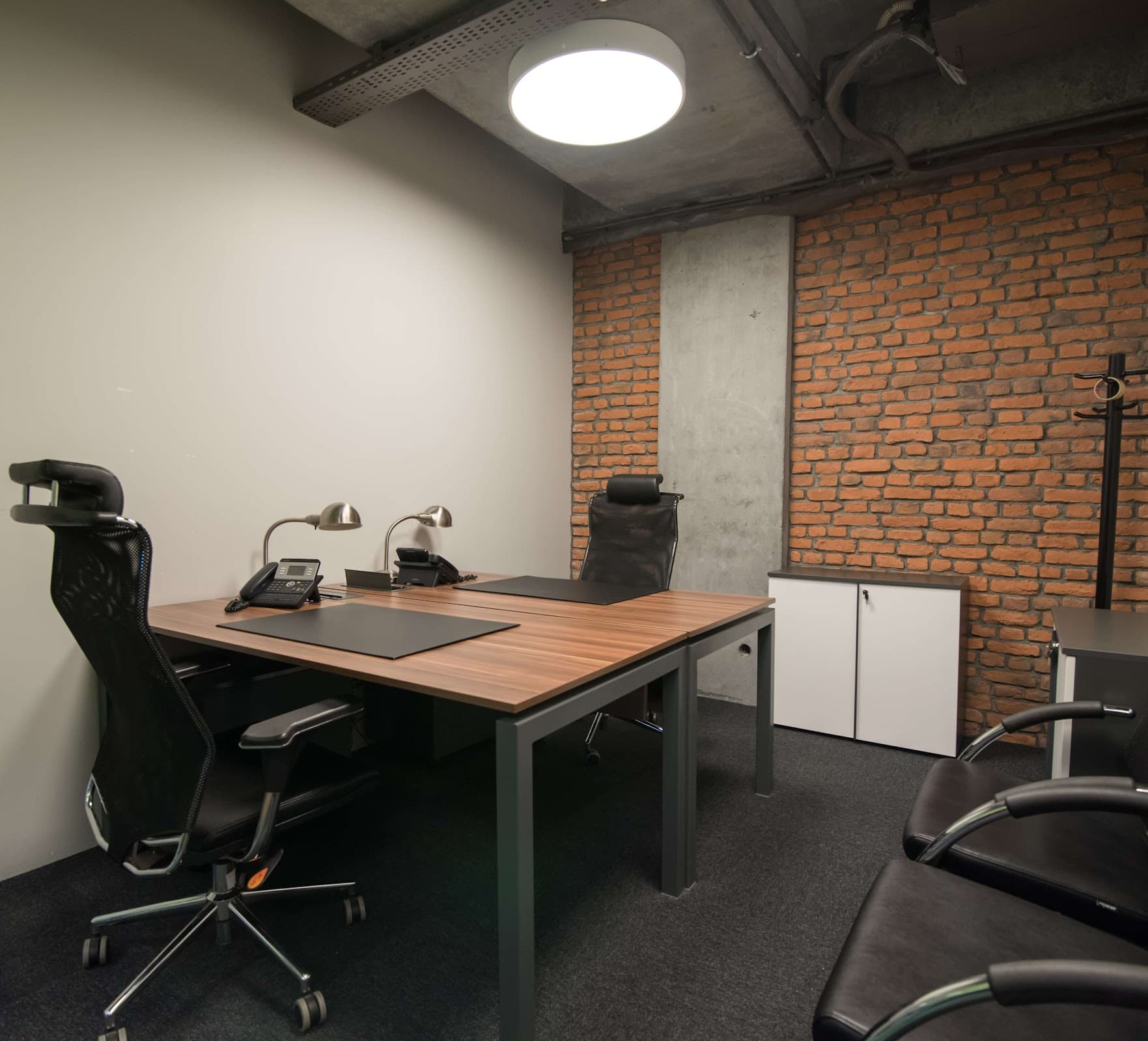 Plaza Cubes | Maslak İz Plaza Giz | Hazır & Sanal & Kiralık Ofis — Maslak, İstanbul Plaza Ofis fotoğraf 4