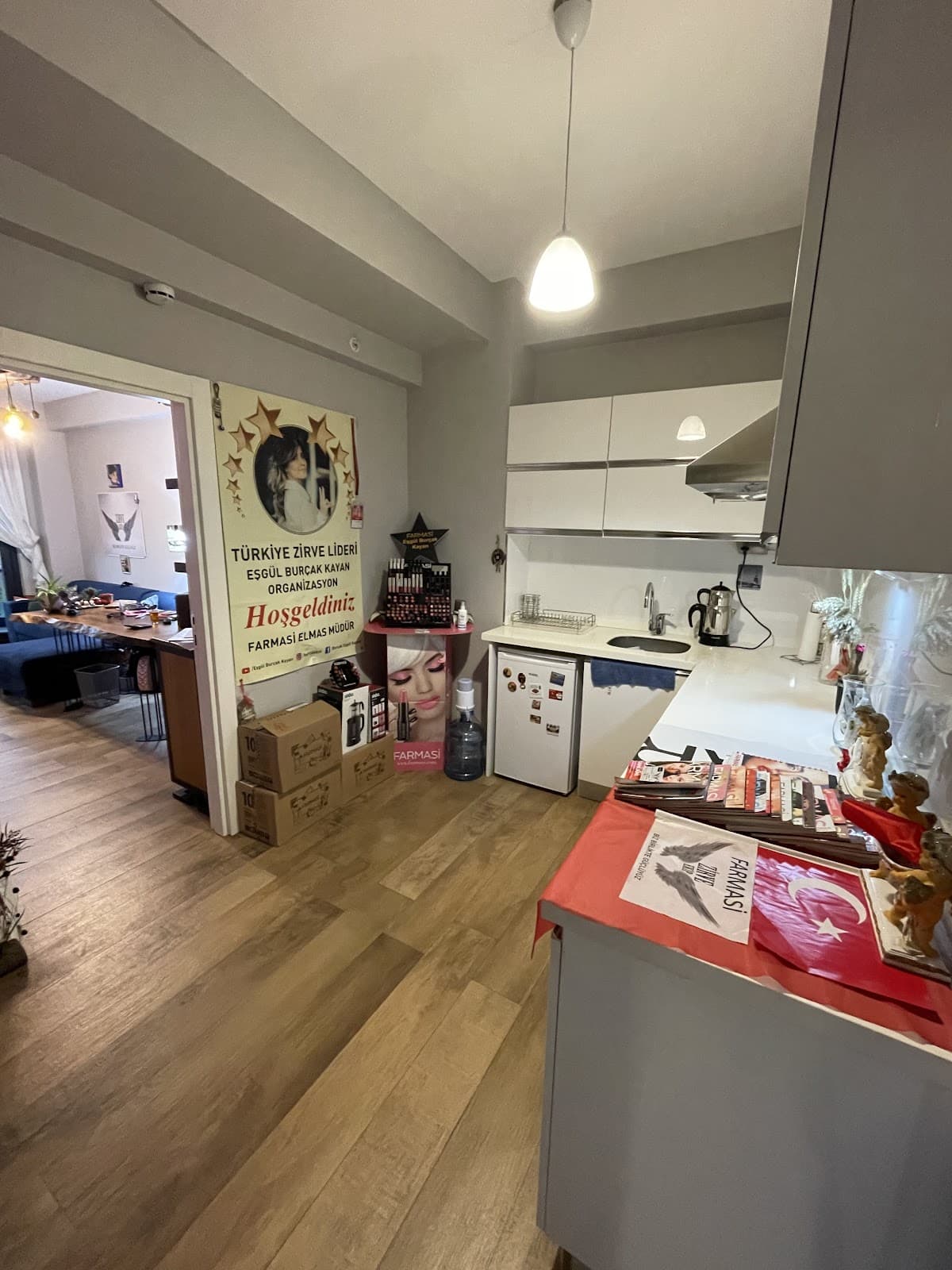FARMASİ ZİRVE EKİP — Tepebaşı, Eskişehir Hazır Ofis fotoğraf 2