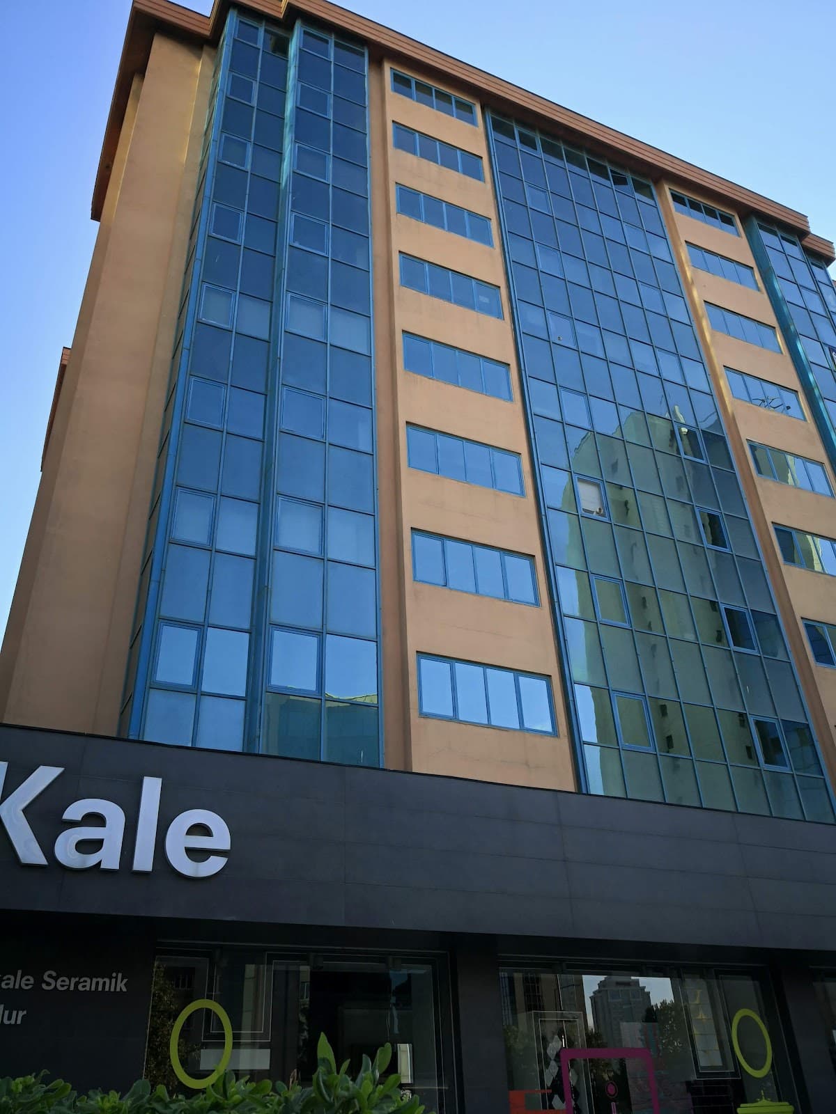 BODUR İŞ MERKEZİ — Kozyatağı, İstanbul Hazır Ofis