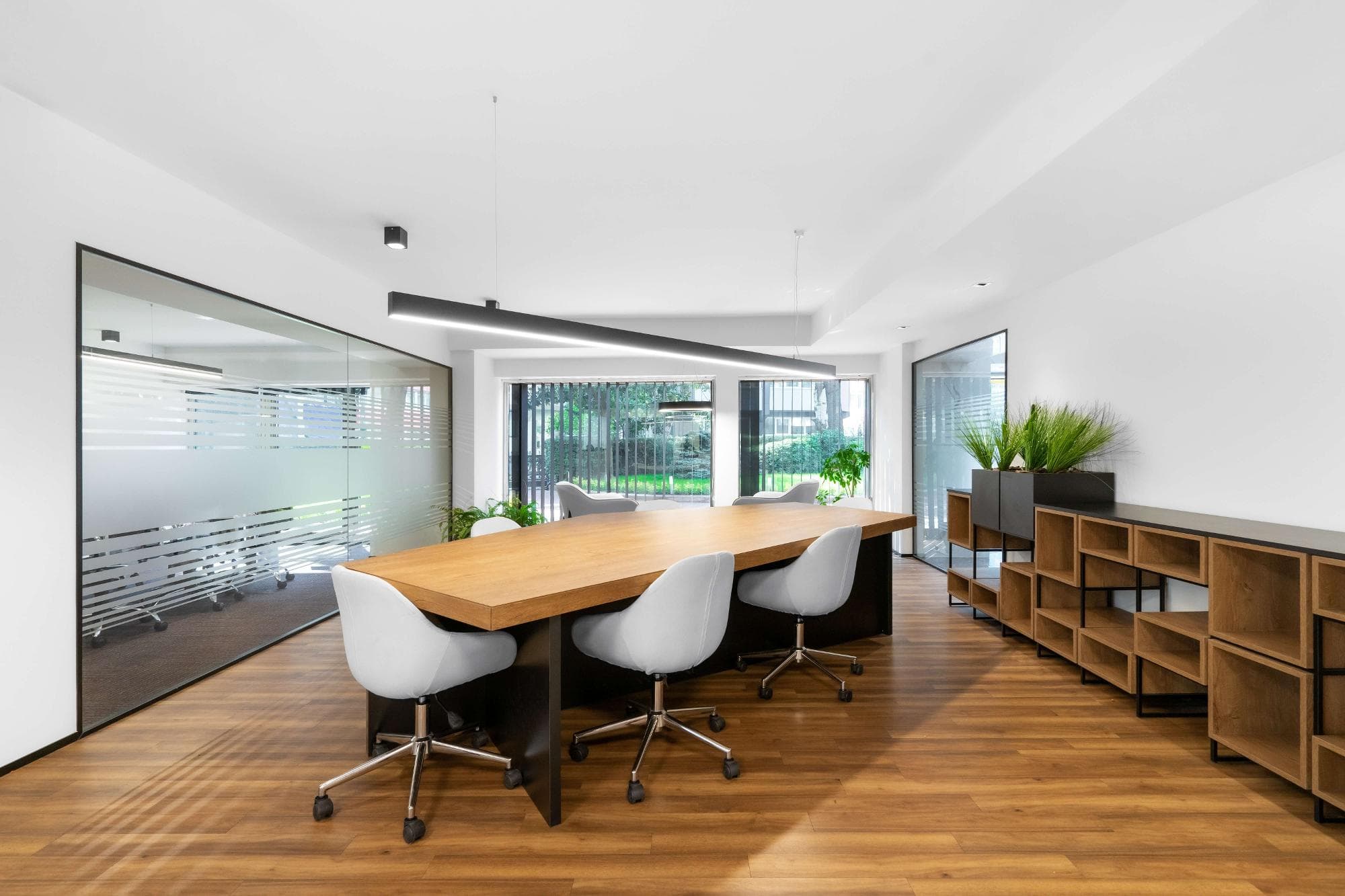 Regus - Istanbul, Zincirlikuyu — Şişli, İstanbul Hazır Ofis fotoğraf 2