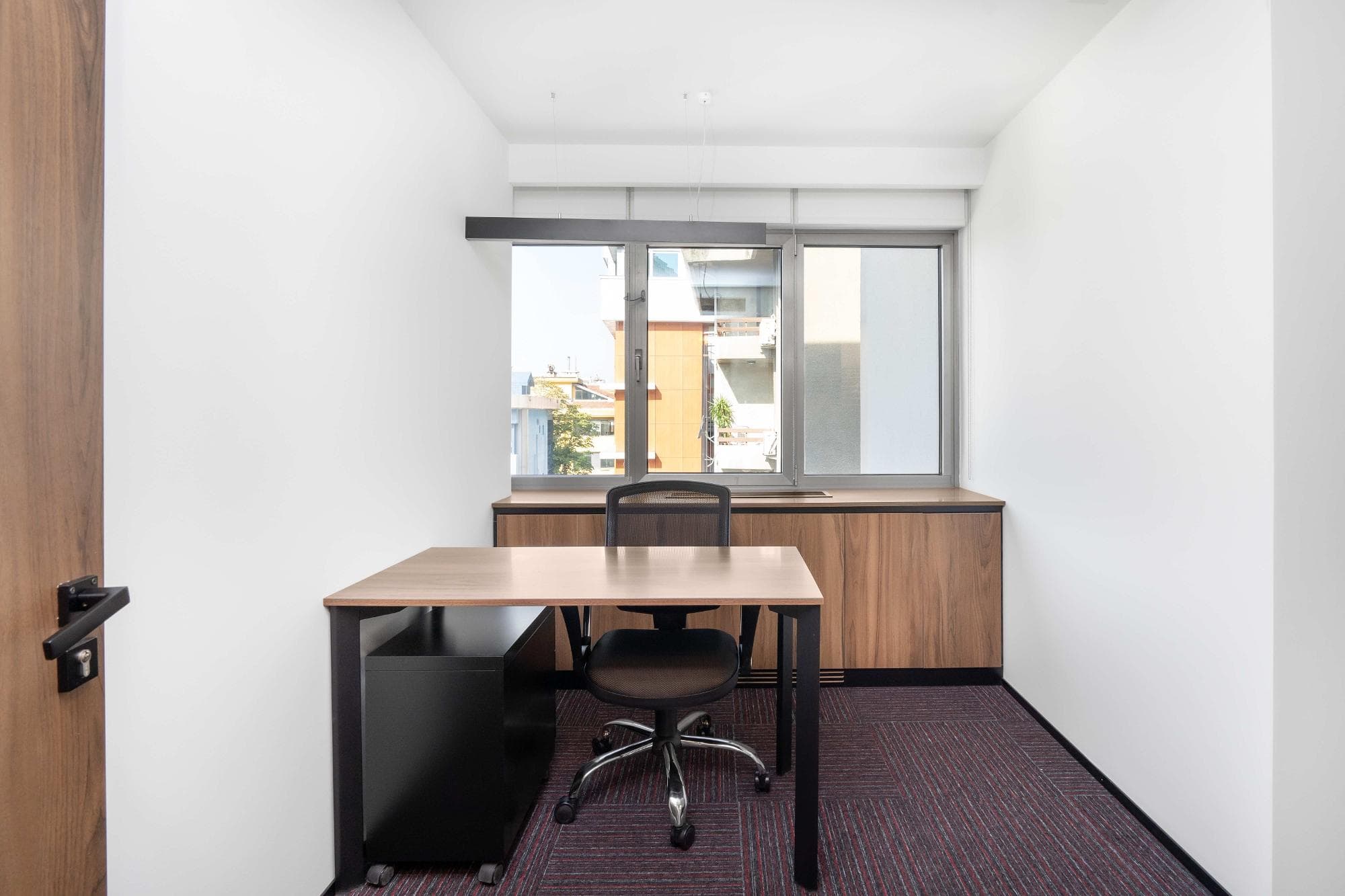 Regus - Istanbul, Zincirlikuyu — Şişli, İstanbul Hazır Ofis fotoğraf 3