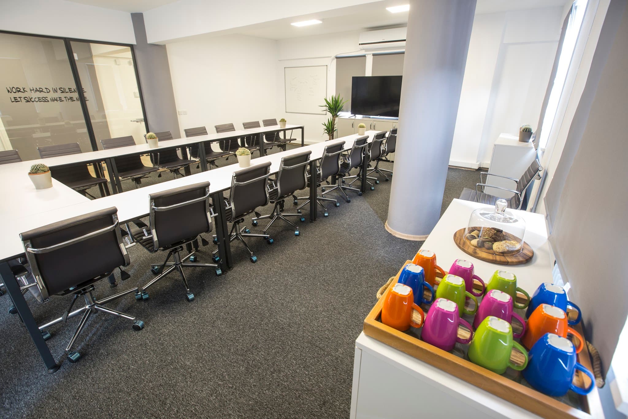 Levent Ofis Sanal &Hazır Ofis &Toplantı Odası — Levent, İstanbul Hazır Ofis