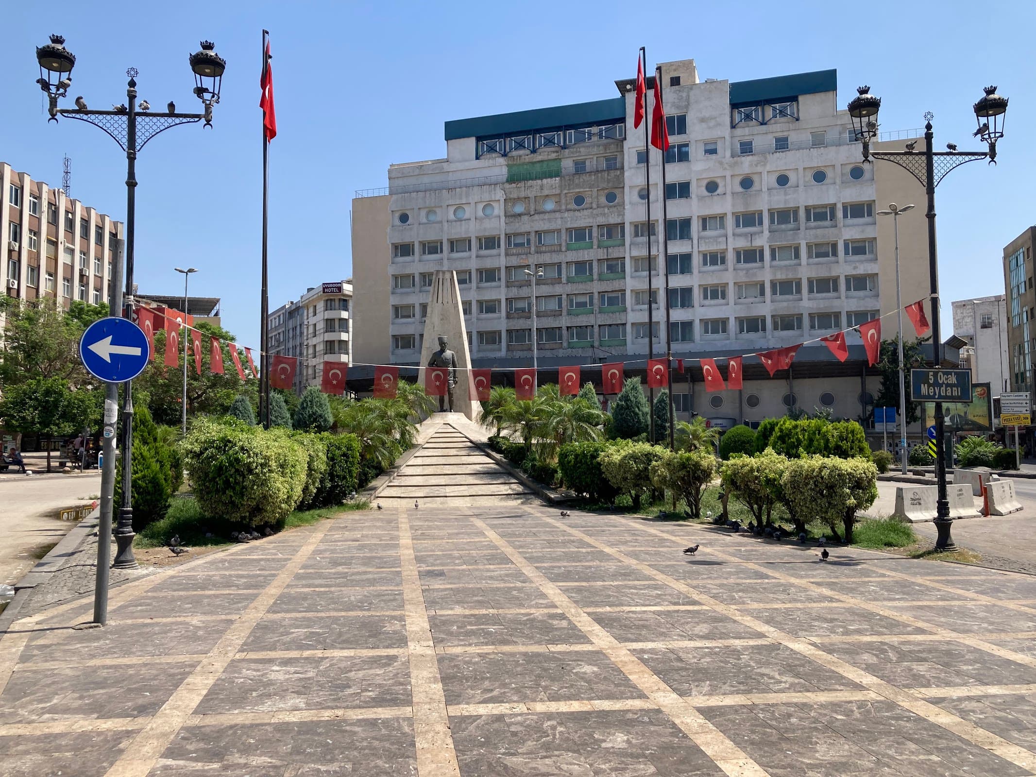 5 Ocak Meydanı — Seyhan, Adana Hazır Ofis fotoğraf 3