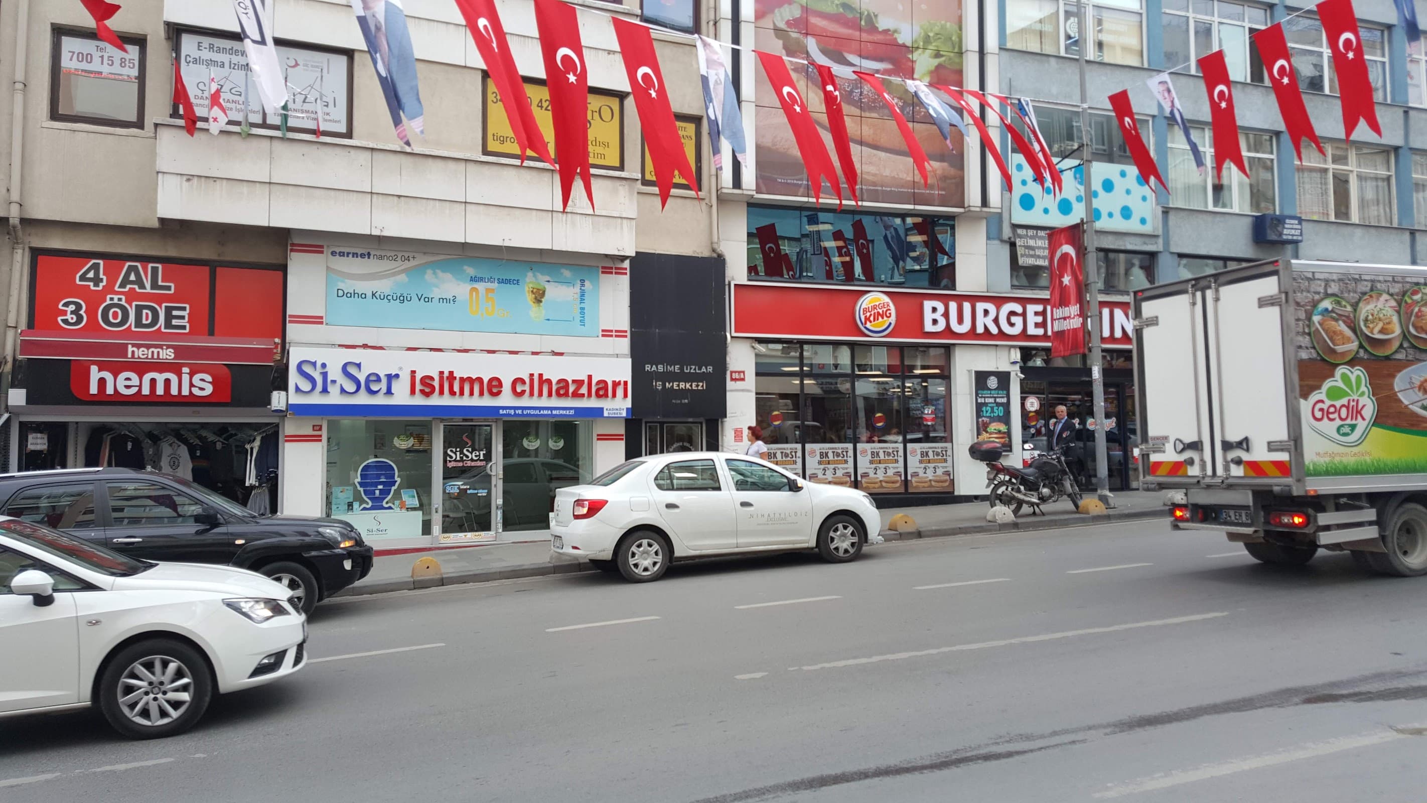 Rasime Uzlar İş Merkezi — Kadıköy, İstanbul Hazır Ofis