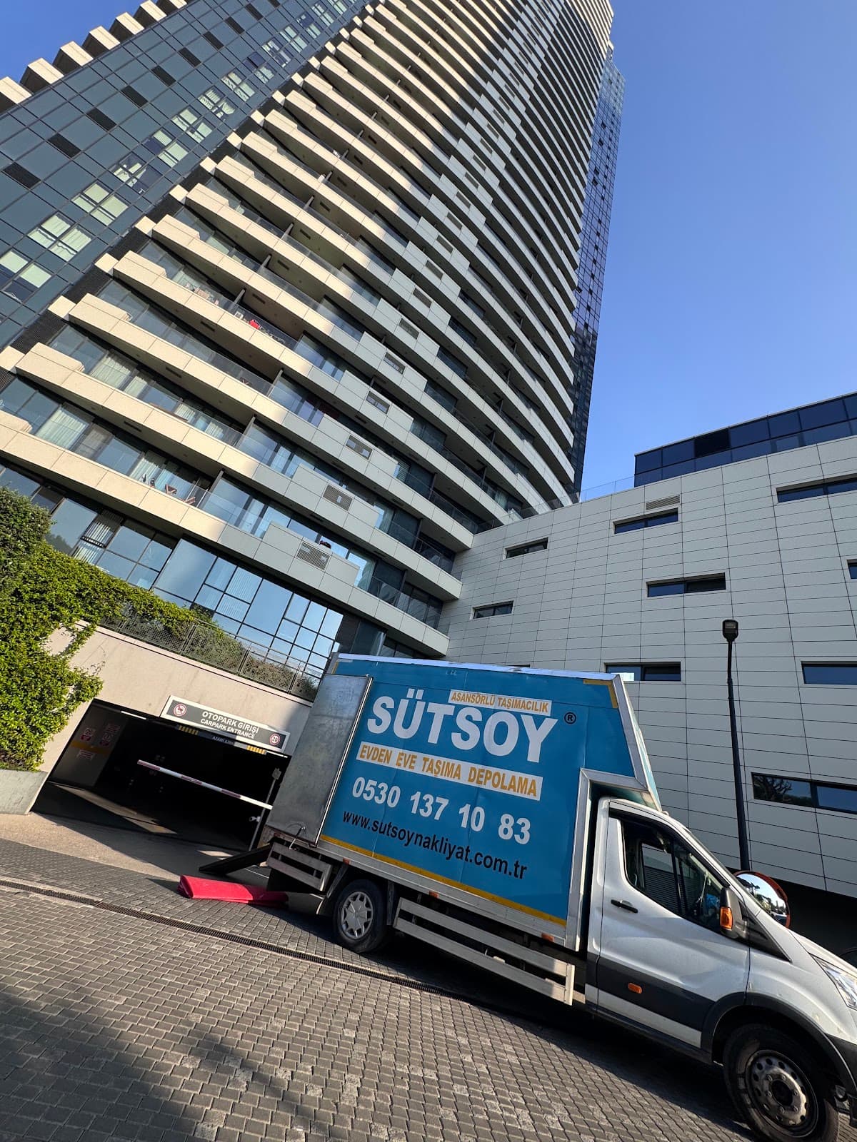 ÖRNEK iŞ MERKEZİ — Ataşehir, İstanbul Business Center
