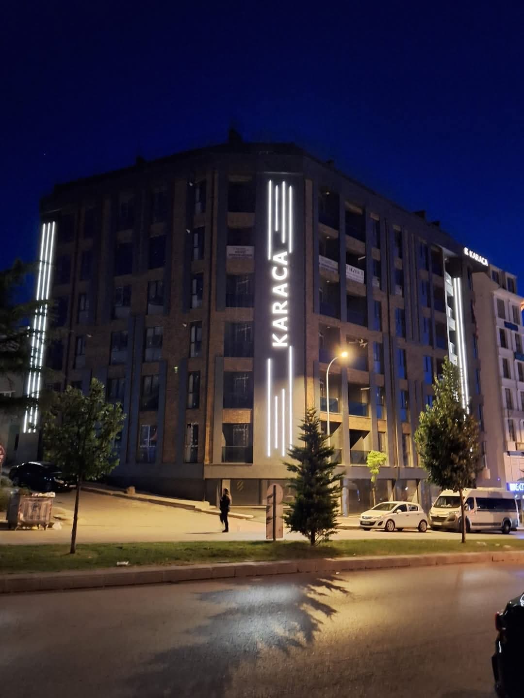 KARACA İŞ MERKEZİ — Odunpazarı, Eskişehir Hazır Ofis
