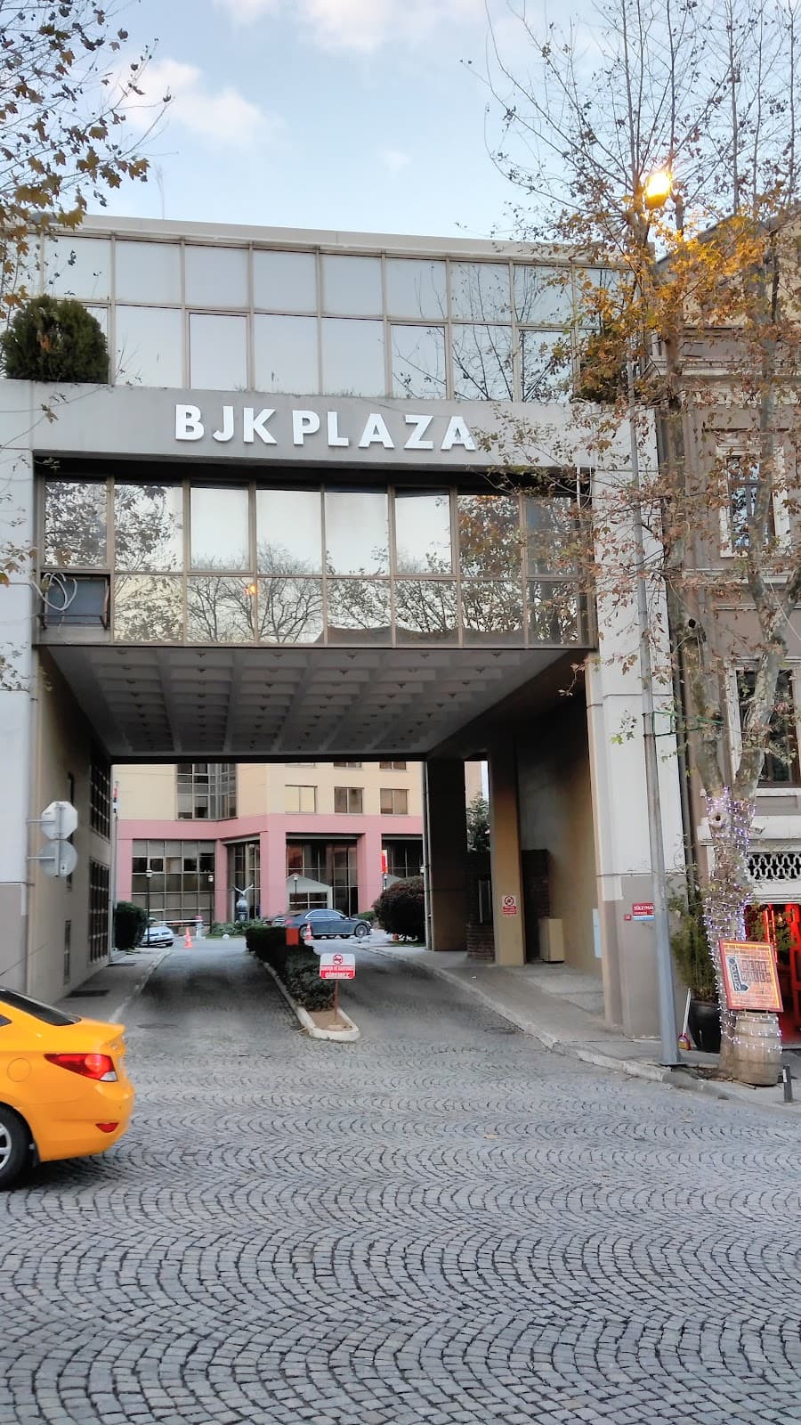 Bjk Plaza — Beşiktaş, İstanbul Plaza Ofis
