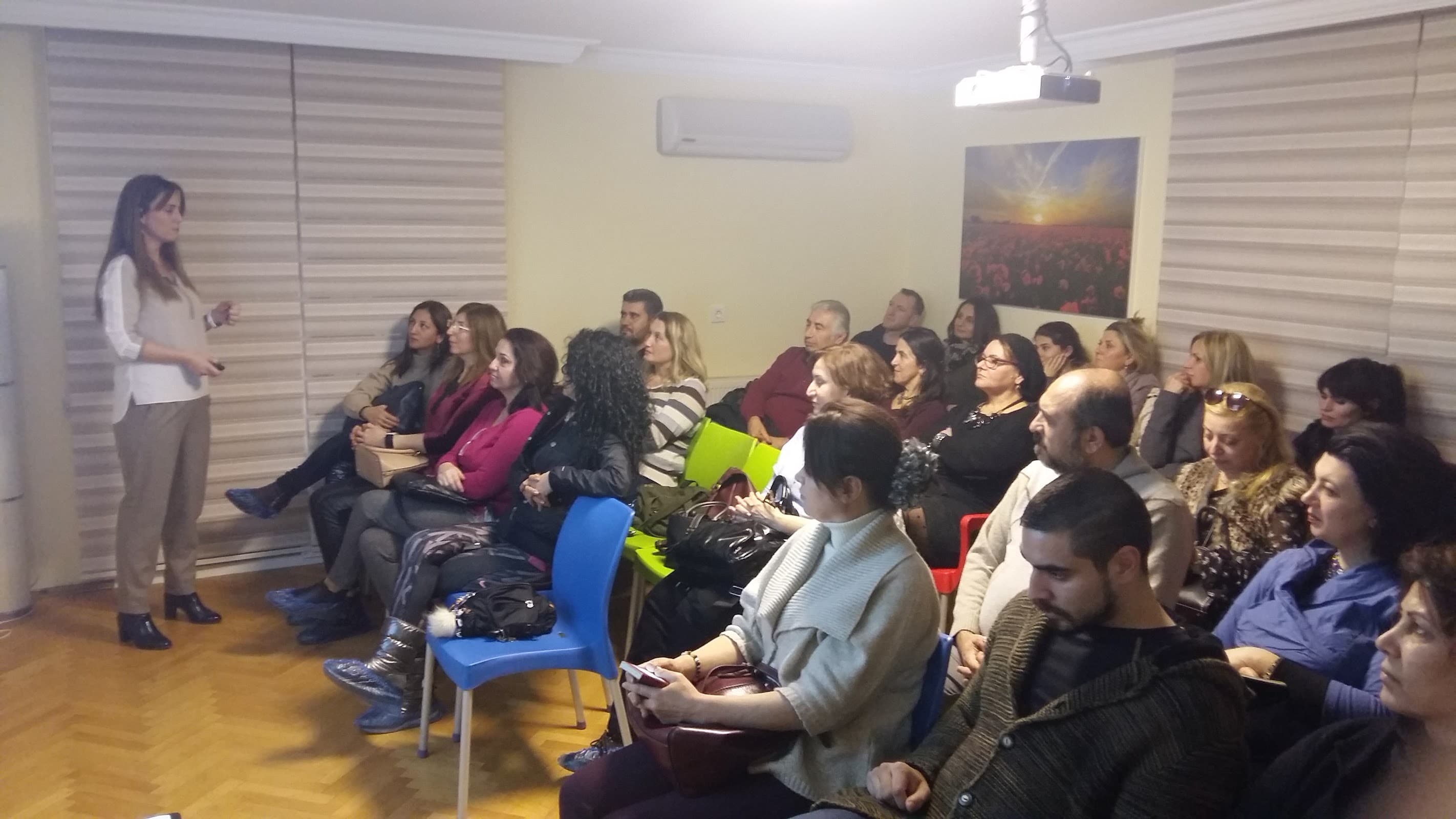IZMIR TERAPI MERKEZI — Konak, İzmir Hazır Ofis fotoğraf 3