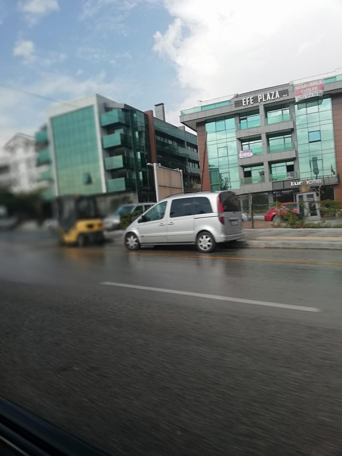 DOYEN Mühendislik / Efe Plaza — Eskişehir Yolu, Ankara Plaza Ofis fotoğraf 3