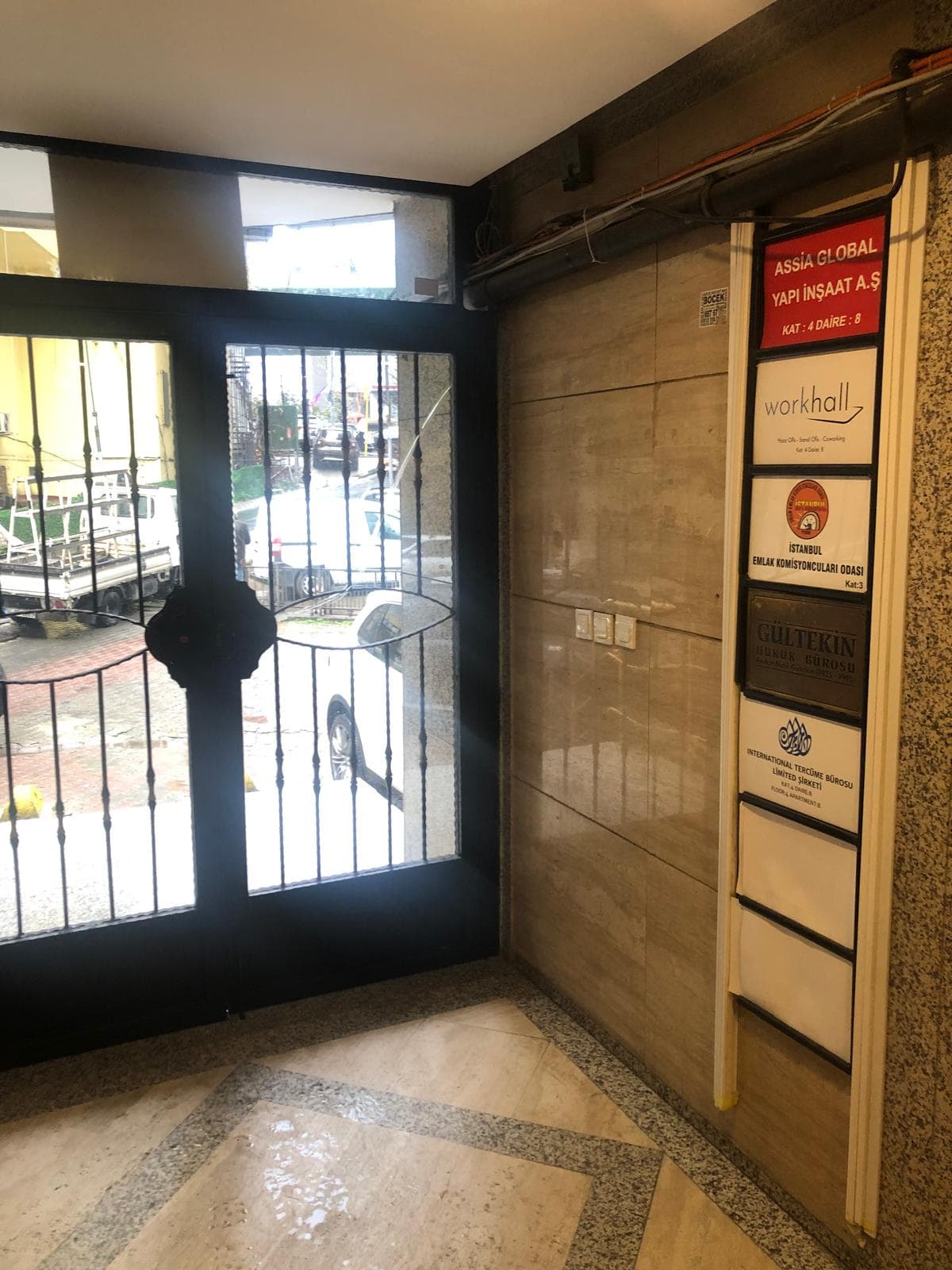 Hüseyin Özer İş Merkezi — Şişli, İstanbul Hazır Ofis