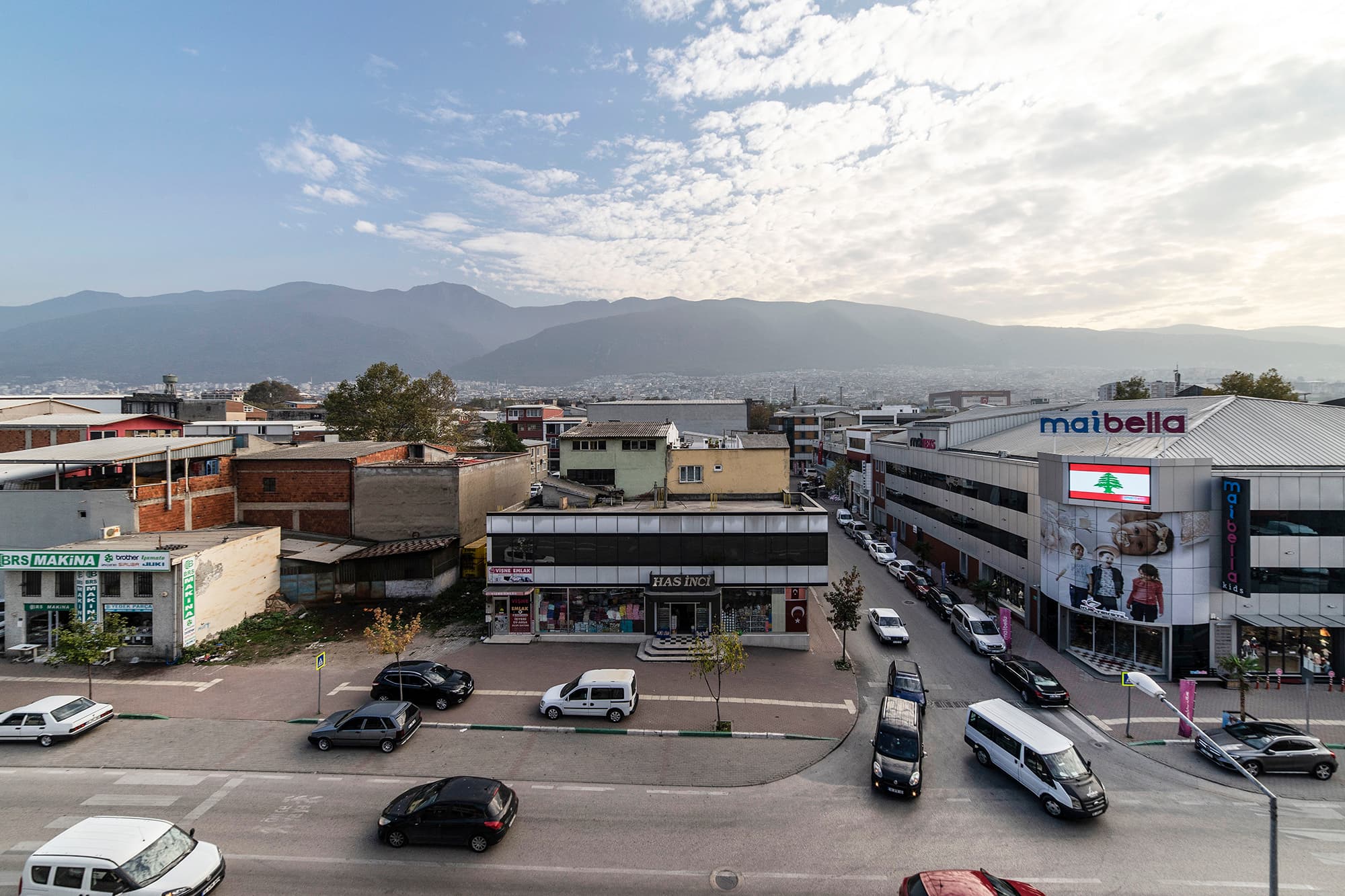 DUMANOĞLU İŞ MERKEZİ — Yıldırım, Bursa Hazır Ofis