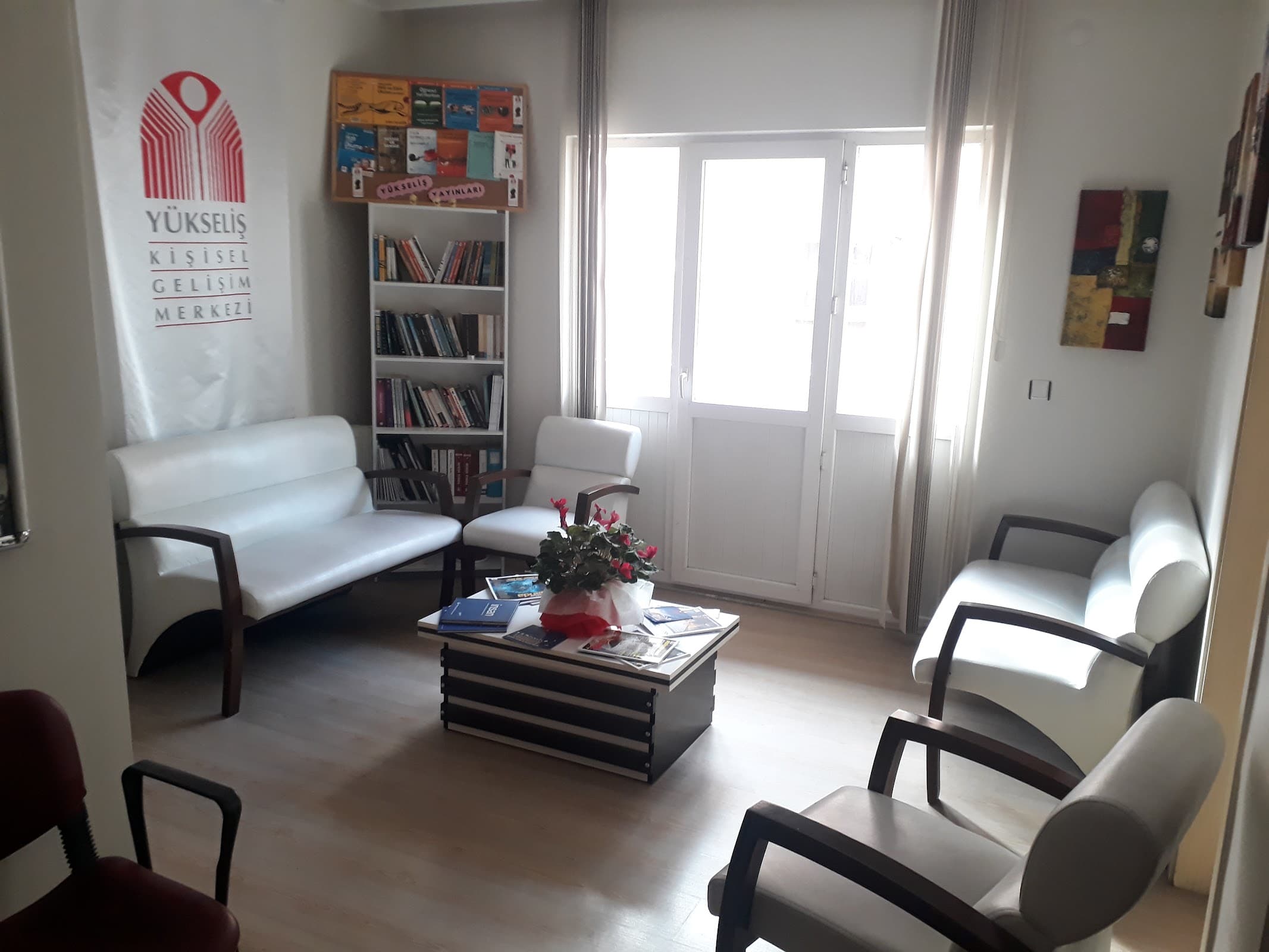 Yükseliş Kişisel Gelişim Merkezi — Kızılay, Ankara Hazır Ofis fotoğraf 3
