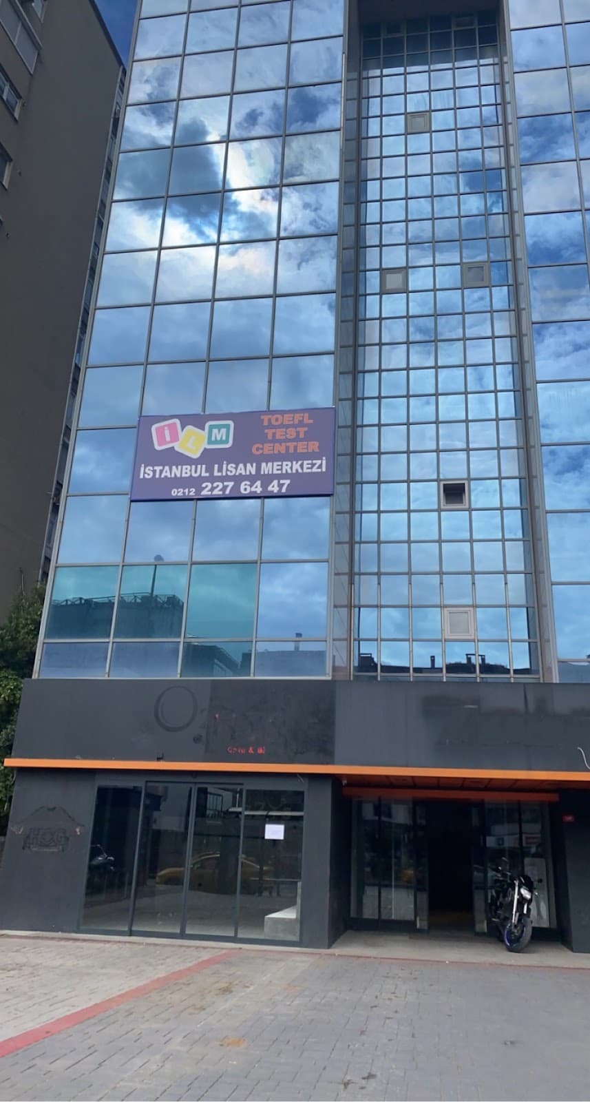 T.e.v. Dr. Orhan Birmen İş Merkezi — Beşiktaş, İstanbul Hazır Ofis