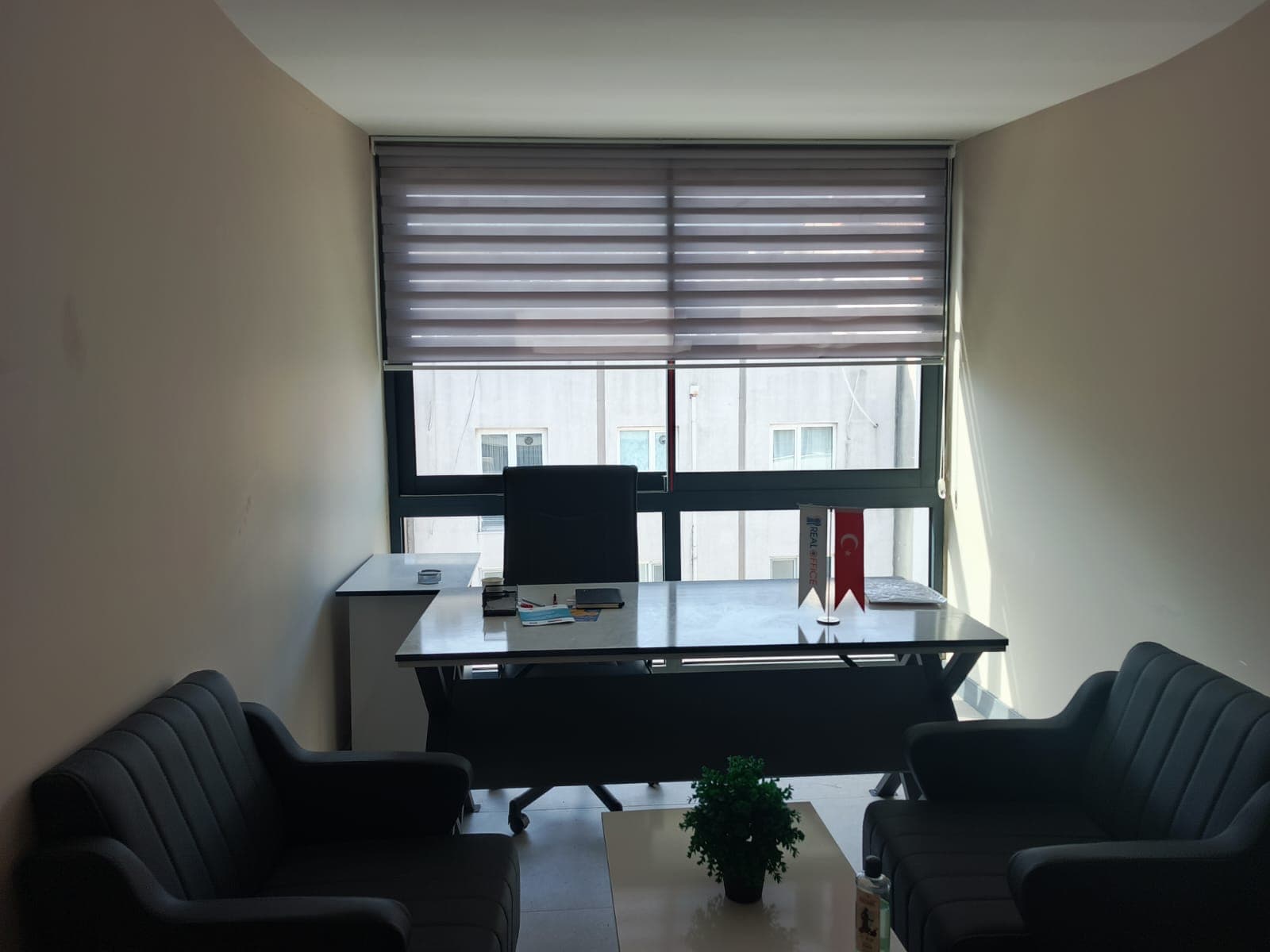 REALOFFICE MANİSA SANAL OFİS & HAZIR OFİS — Bornova, İzmir Hazır Ofis