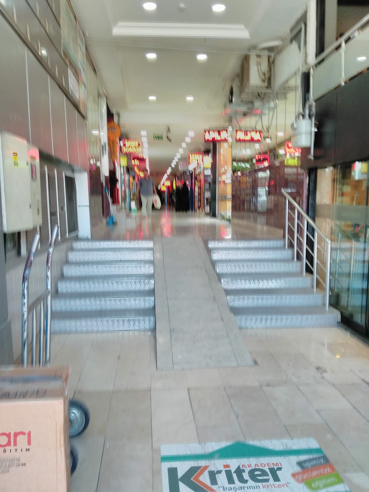 Bölükbaşı İş Merkezi — Ümraniye, İstanbul Hazır Ofis fotoğraf 2