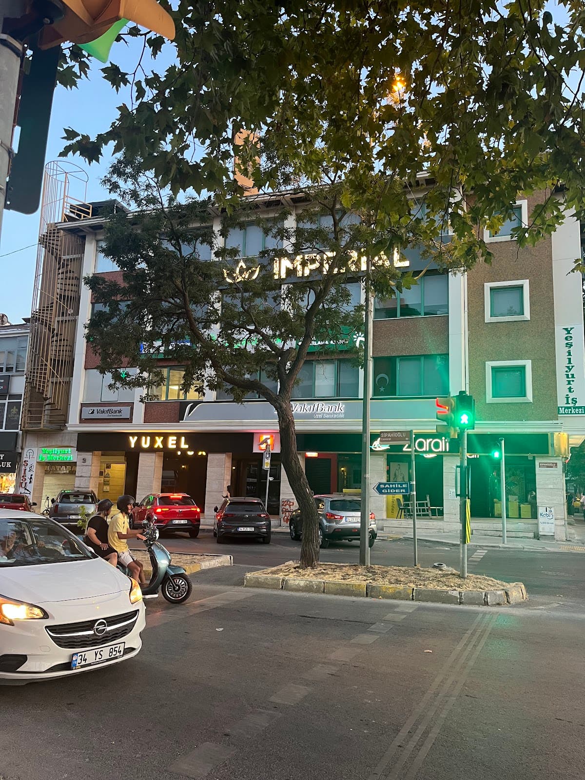 Yeşilyurt İş Merkezi — Bakırköy, İstanbul Hazır Ofis