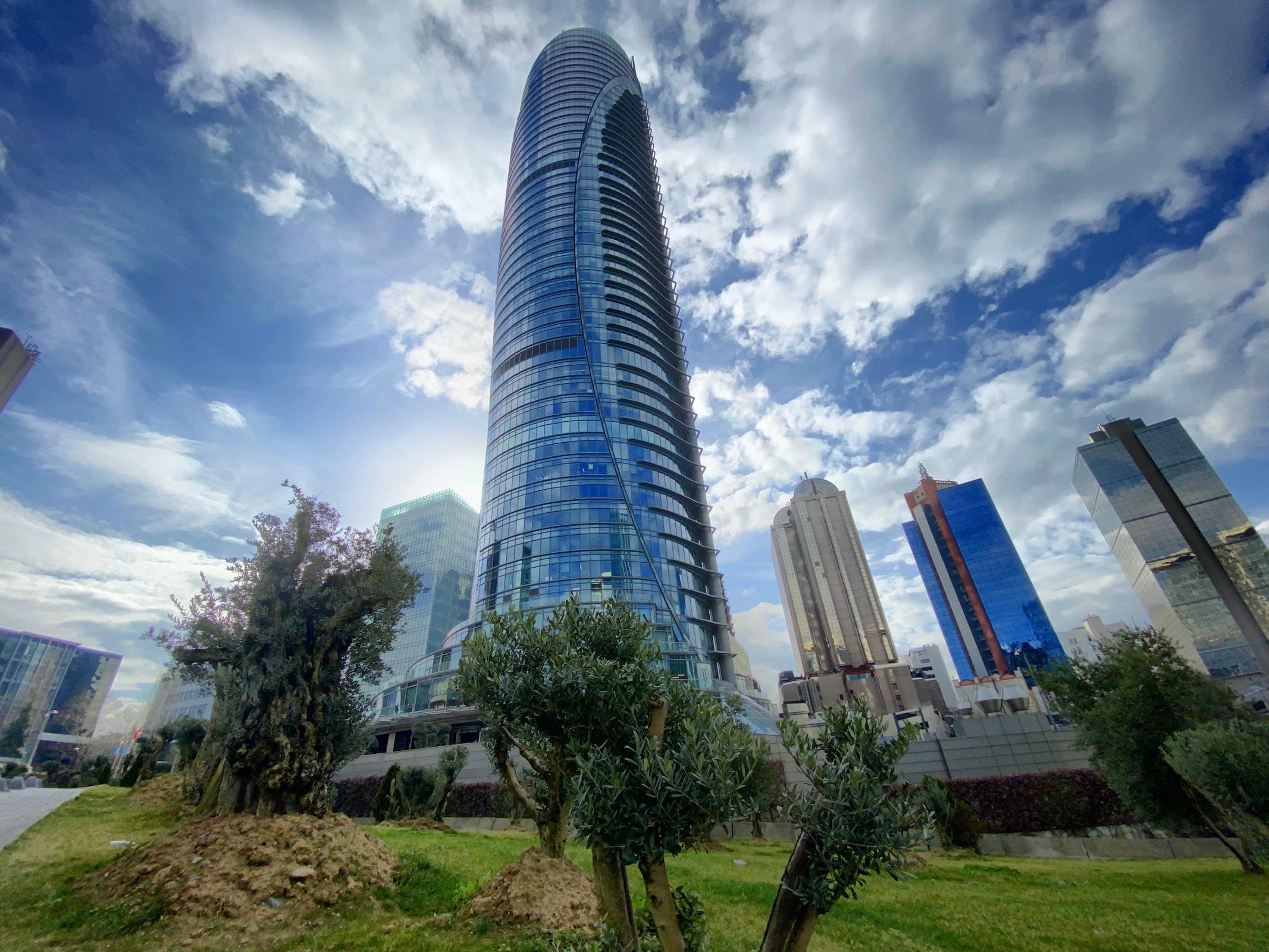 Spine Tower — Sarıyer, İstanbul Plaza Ofis fotoğraf 2