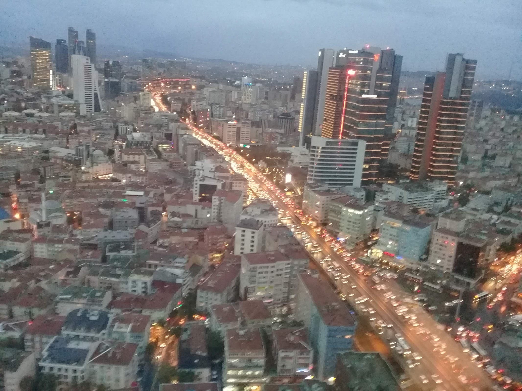 Regus - Istanbul, Trump Towers — Şişli, İstanbul Plaza Ofis fotoğraf 4