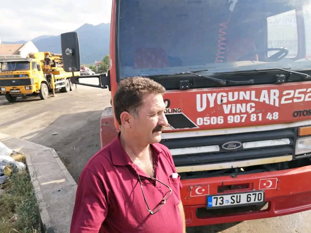 UYGUNLAR VİNÇ — Yıldırım, Bursa Hazır Ofis fotoğraf 4
