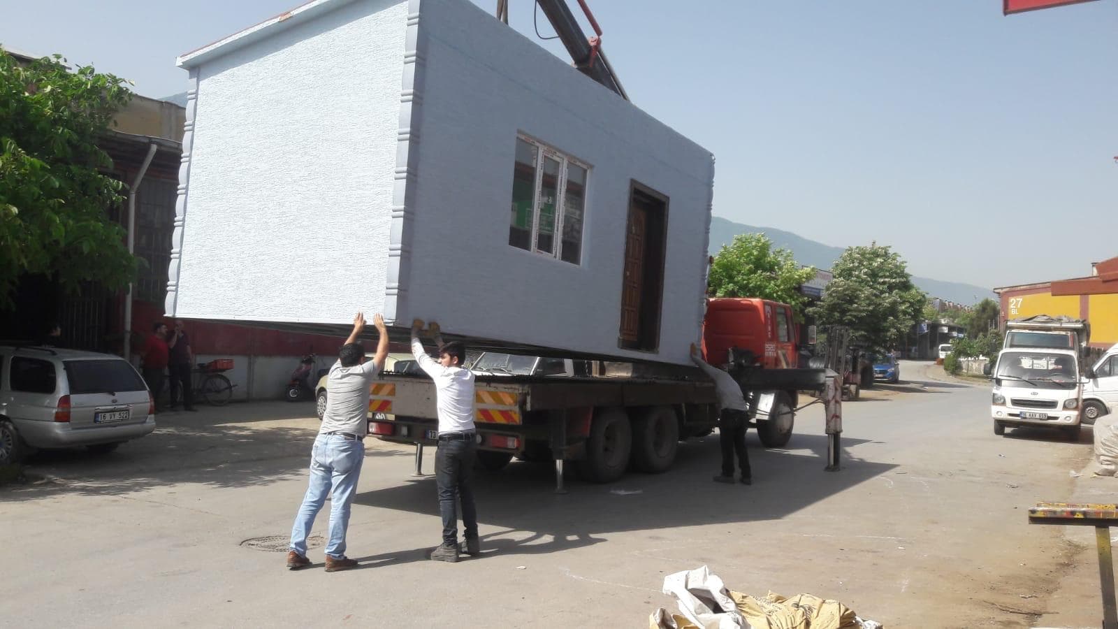 UYGUNLAR VİNÇ — Yıldırım, Bursa Hazır Ofis fotoğraf 5
