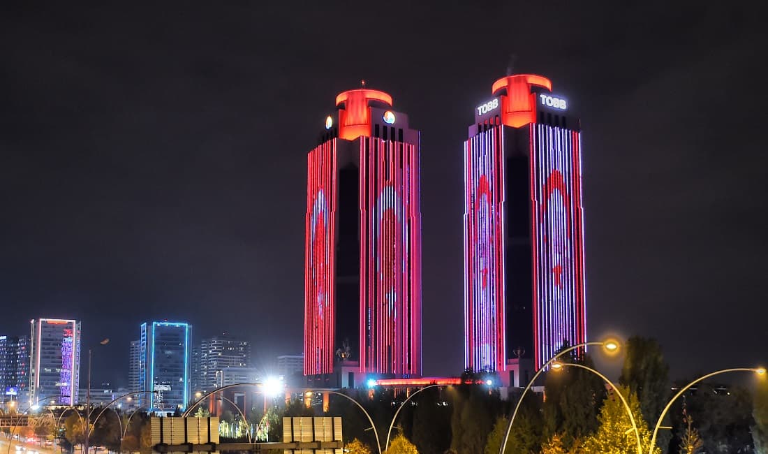 TOBB SOSYAL TESİSLER - İkiz Kuleler - G4 Kapısı — Eskişehir Yolu, Ankara Plaza Ofis