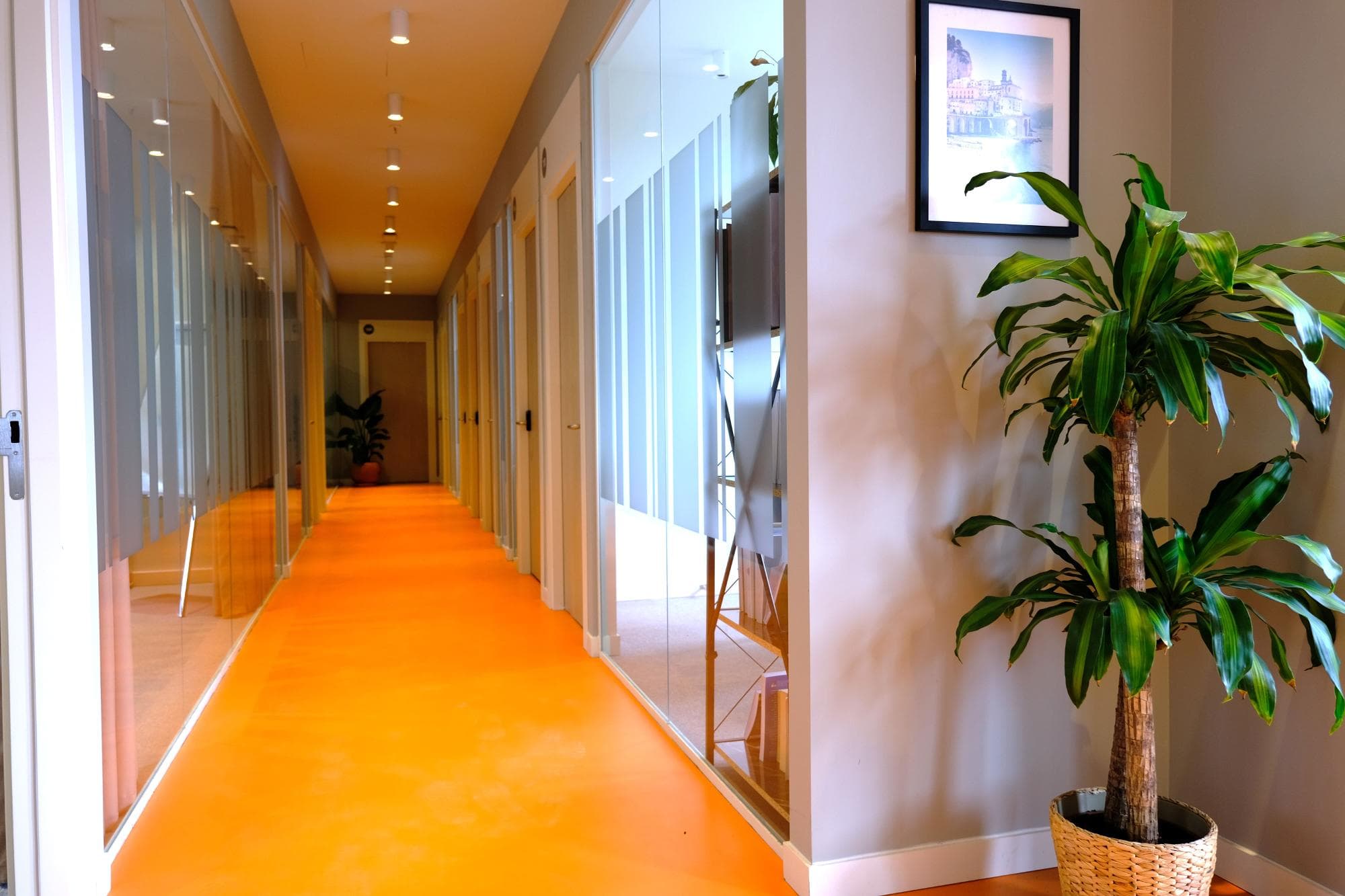Regus - Ankara, Kavaklidere — Çankaya, Ankara Hazır Ofis fotoğraf 5