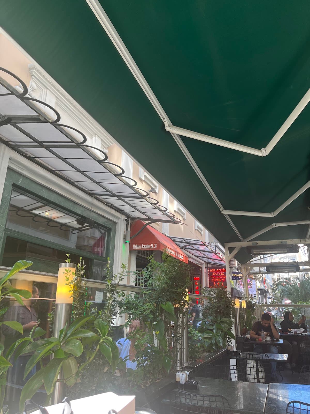 Bekiroğlu İş Merkezi — Şişli, İstanbul Hazır Ofis fotoğraf 3