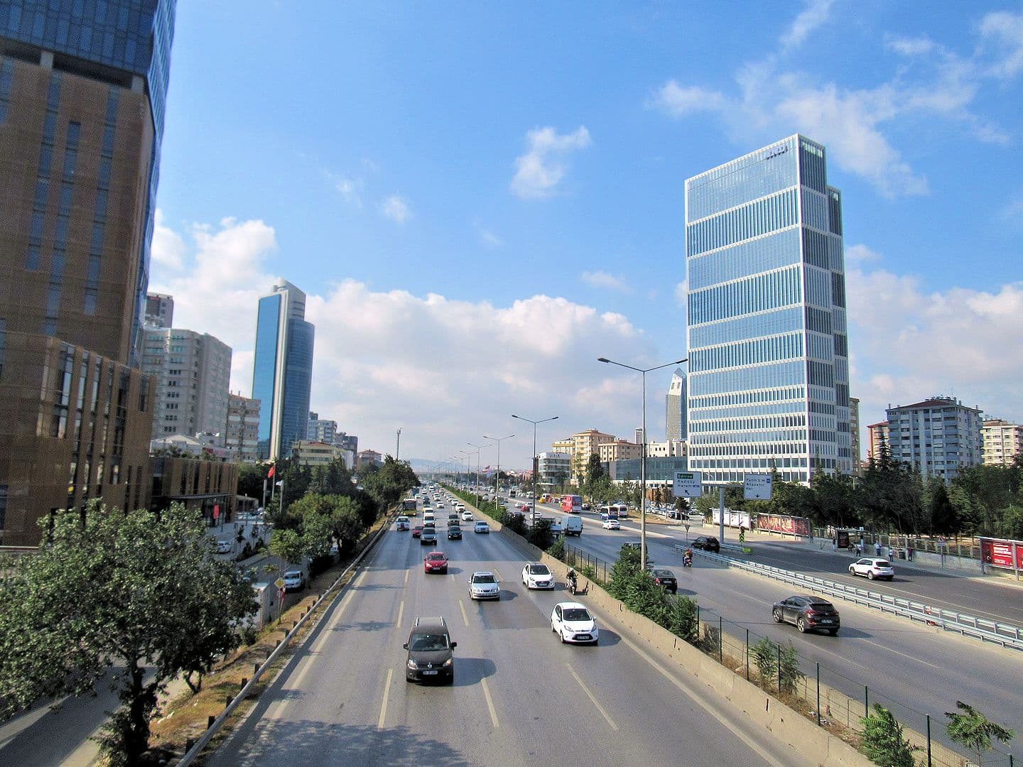 Plaza Cubes | Quick Tower Kozyatağı | Hazır & Sanal & Kiralık Ofis — Kozyatağı, İstanbul Plaza Ofis fotoğraf 3
