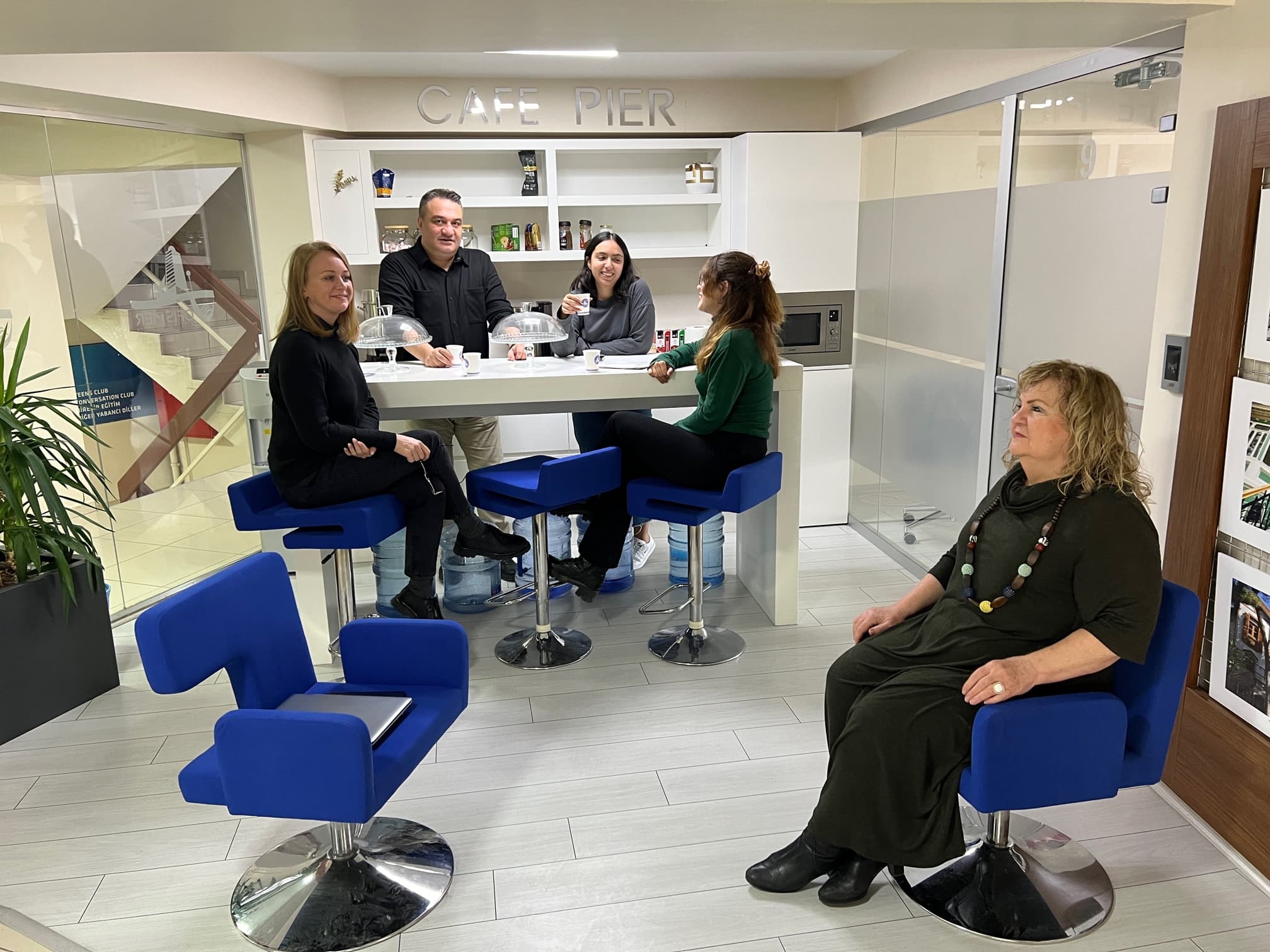 Ofis Pier | Hazır Ofis | Paylaşımlı Ofis — Konak, İzmir Coworking fotoğraf 2