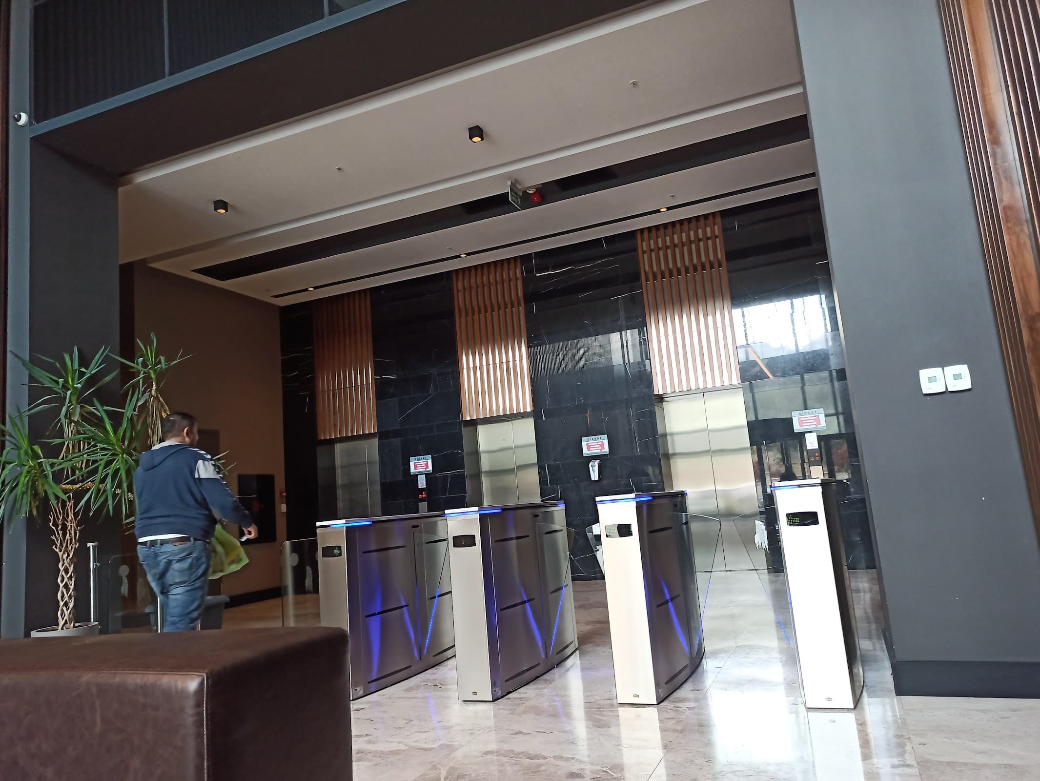YILDIRIM KULE — Balgat, Ankara Plaza Ofis fotoğraf 5
