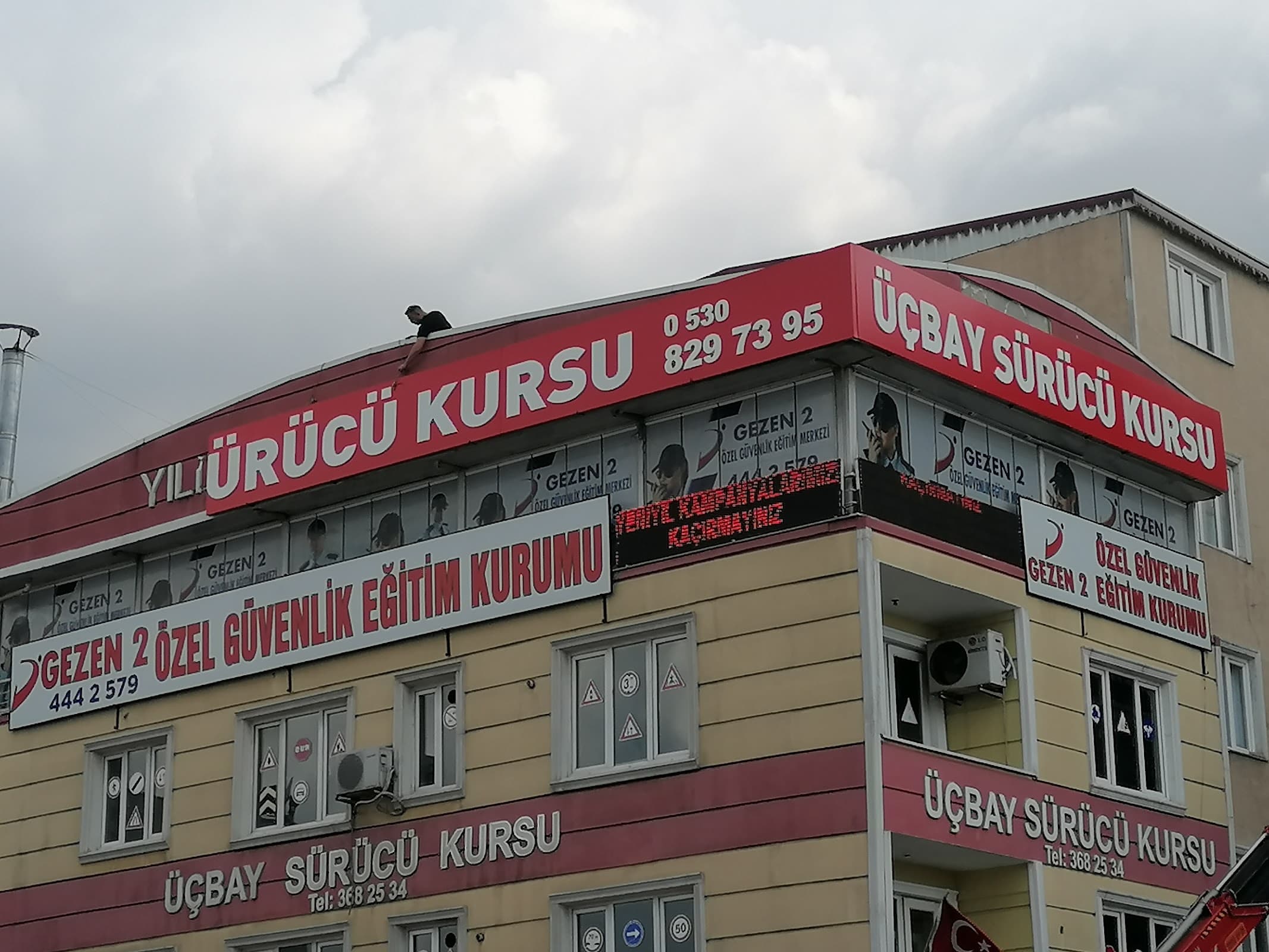 Yıldırım iş merkezi — Yıldırım, Bursa Business Center fotoğraf 4