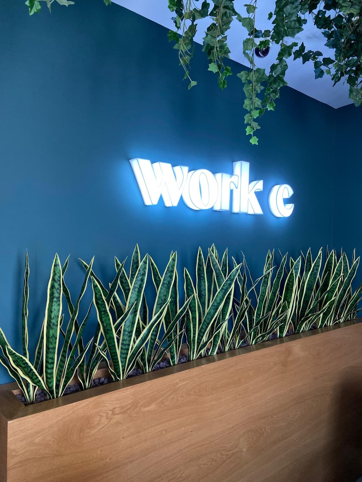 Work C I Paylaşımlı Ofis, Hazır Ofis, Sanal Ofis — Muratpaşa, Antalya Sanal Ofis fotoğraf 4
