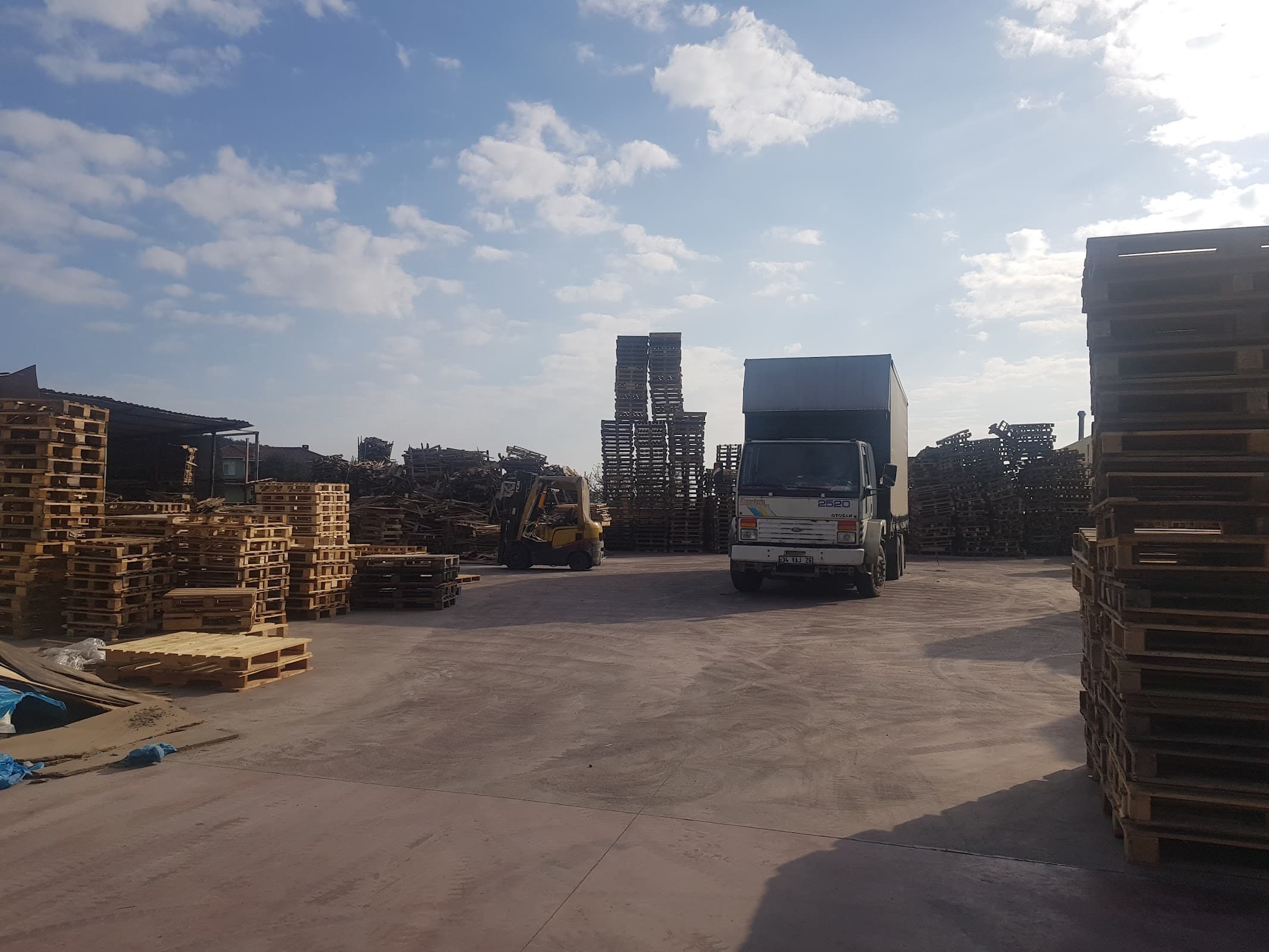 BİLGİNOĞULLARI ORMAN ÜRÜNLERİ GERİ DÖNÜŞÜM AMBALAJ SANAYİ VE TİC. LTD. ŞTİ. — Gebze, Kocaeli Hazır Ofis fotoğraf 5