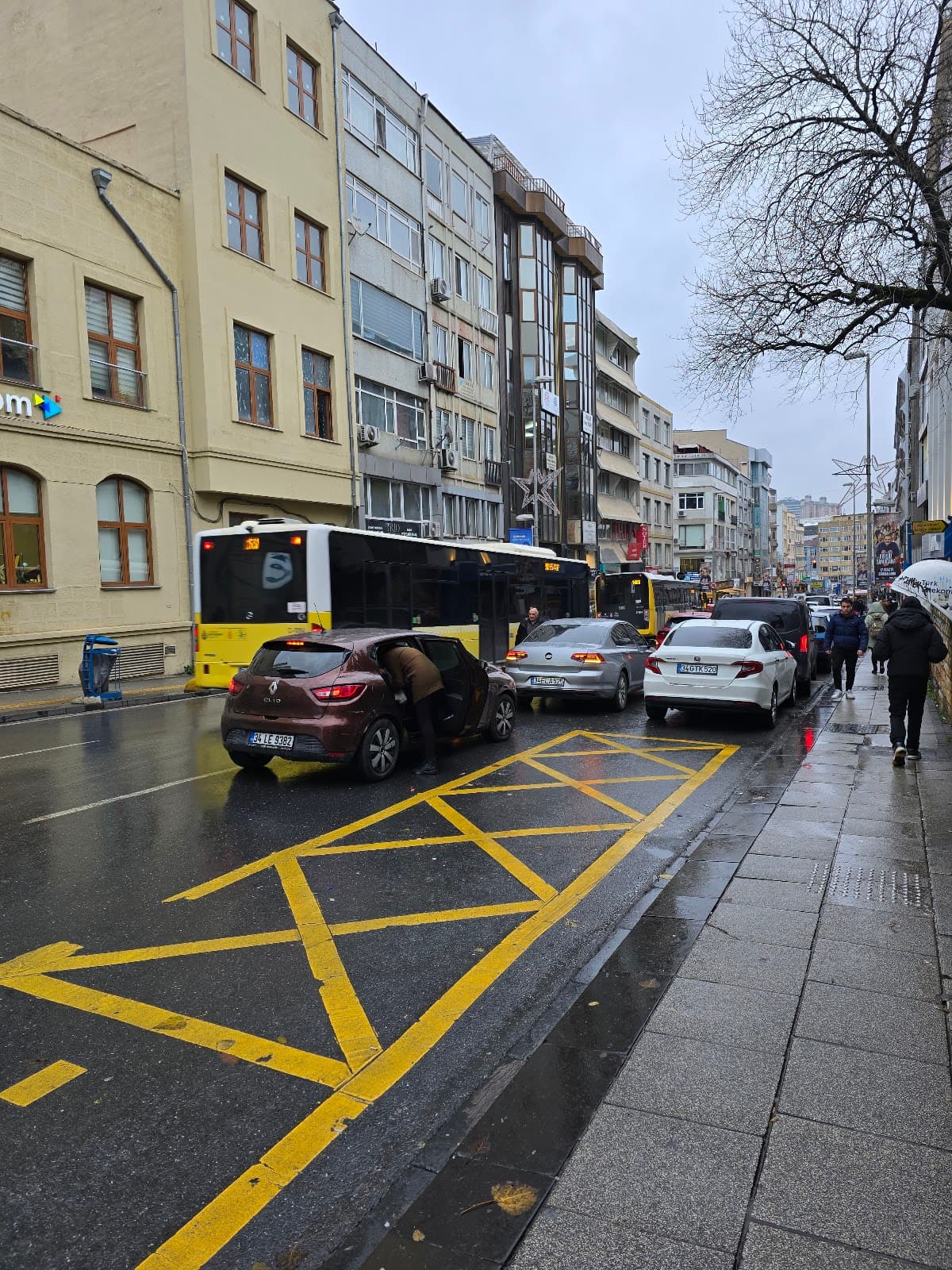 H. Fazlıoğlu İş Merkezi — Kadıköy, İstanbul Hazır Ofis fotoğraf 2