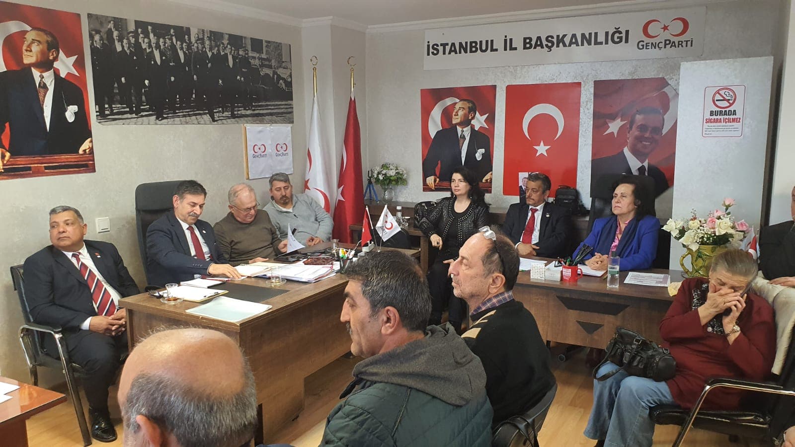Genç Parti istanbul il Baskanlıgı — Kadıköy, İstanbul Hazır Ofis fotoğraf 4