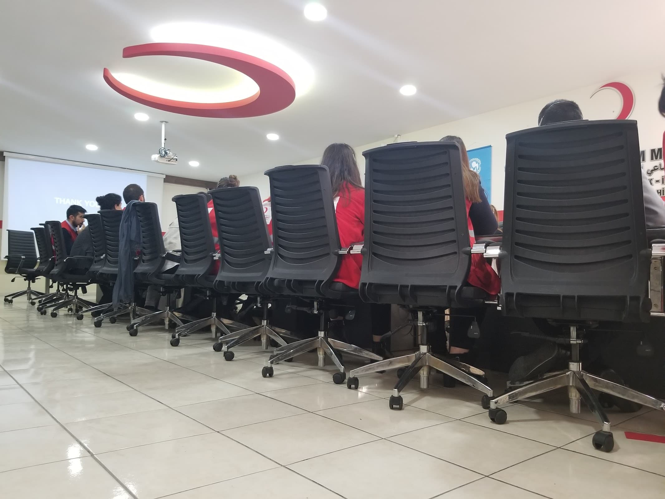 Türk Kızılay Gaziantep Toplum Merkezi — Şahinbey, Gaziantep Hazır Ofis fotoğraf 5