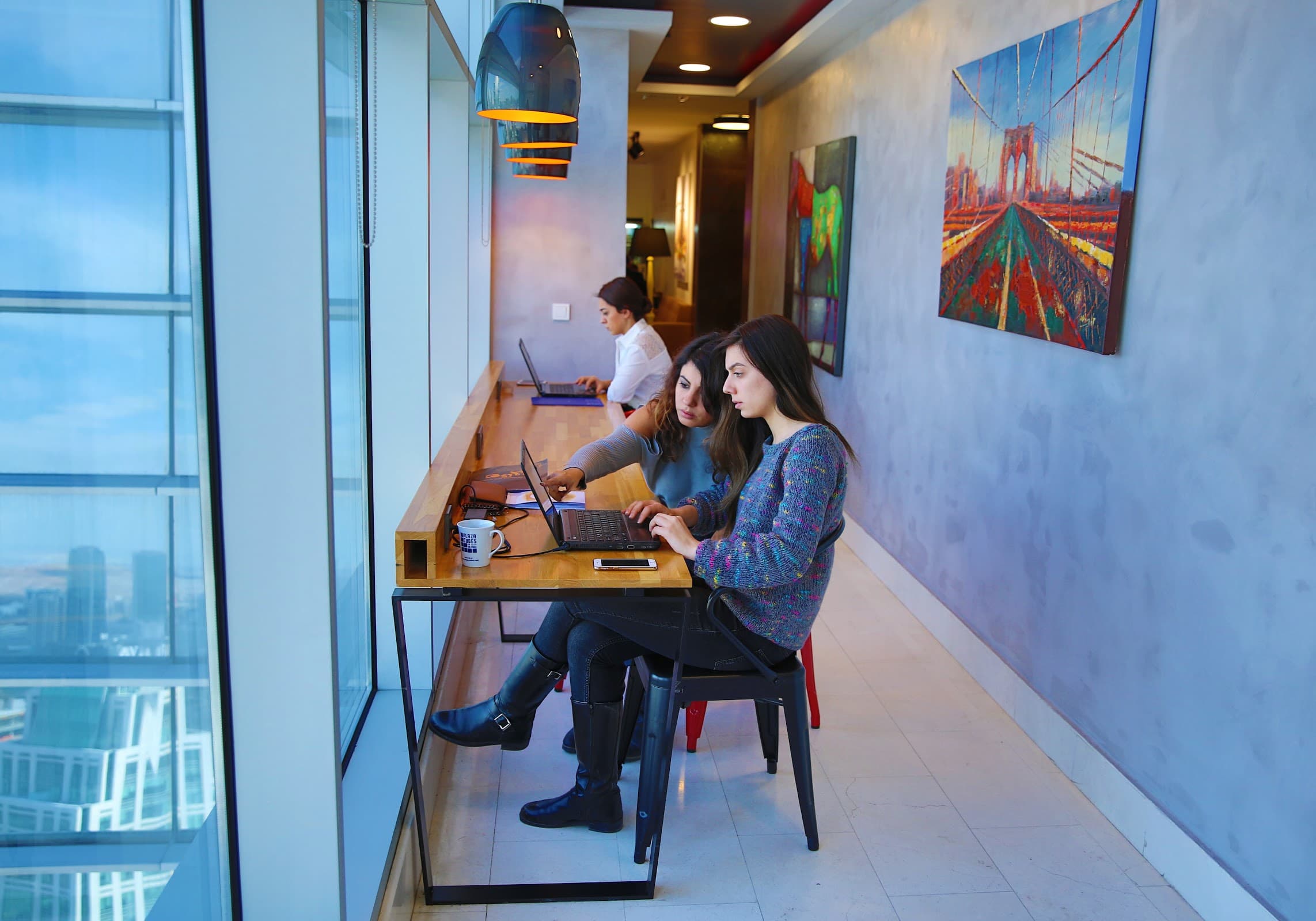 Plaza Cubes | Paragon Tower Ankara | Hazır & Sanal & Kiralık Ofis — Çukurambar, Ankara Plaza Ofis fotoğraf 5