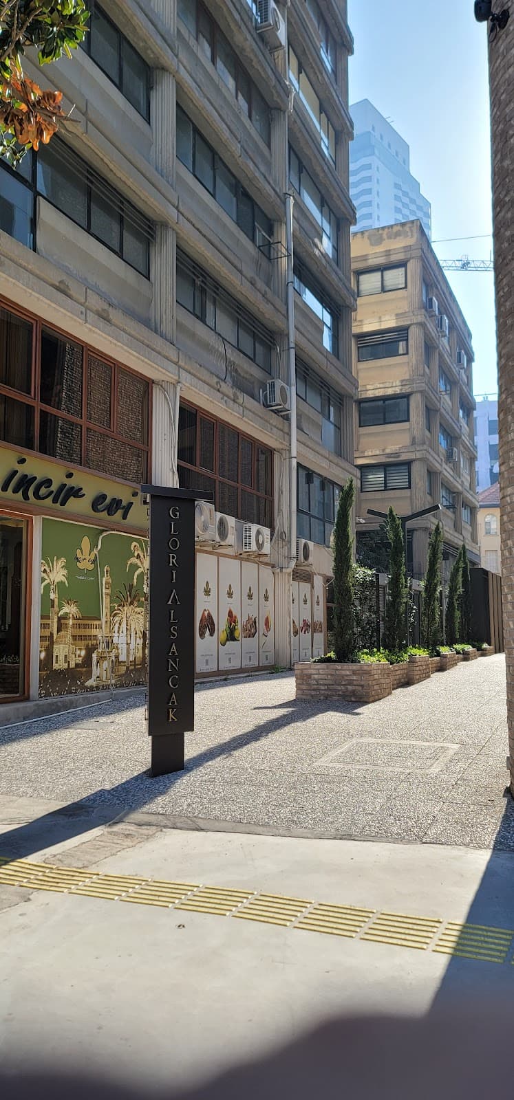 Taner İş Merkezi — Konak, İzmir Hazır Ofis
