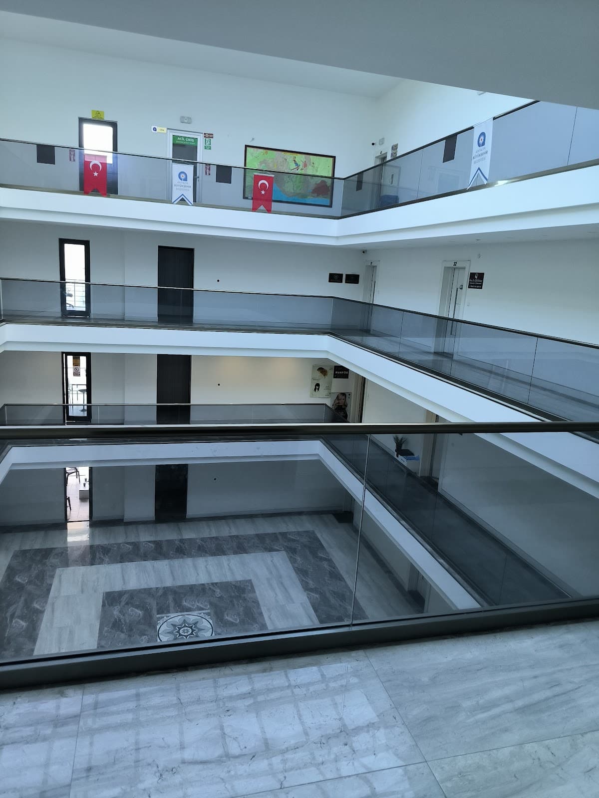 Tondemir Plaza — Konyaaltı, Antalya Plaza Ofis fotoğraf 3
