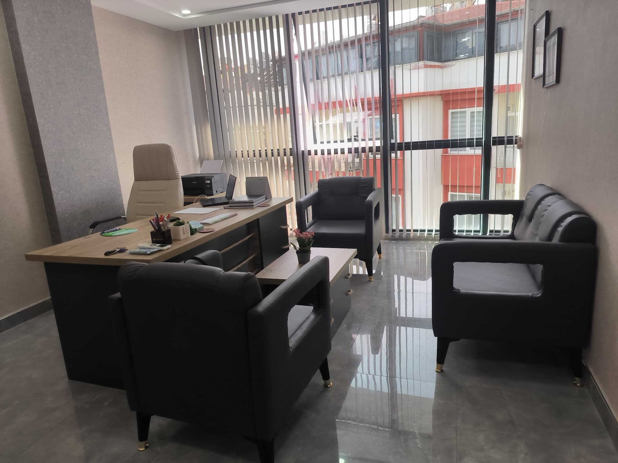 Tondemir Plaza — Konyaaltı, Antalya Plaza Ofis fotoğraf 4