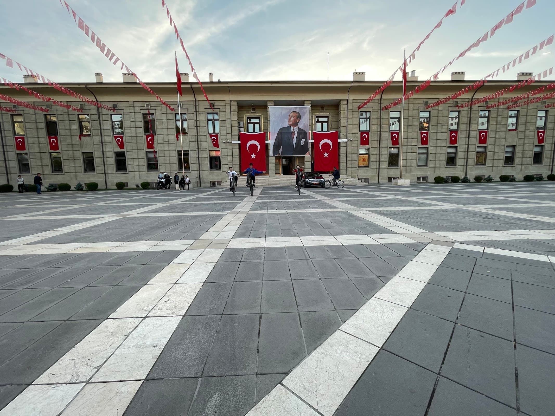 Eskişehir Vilayet Meydanı — Odunpazarı, Eskişehir Hazır Ofis fotoğraf 2