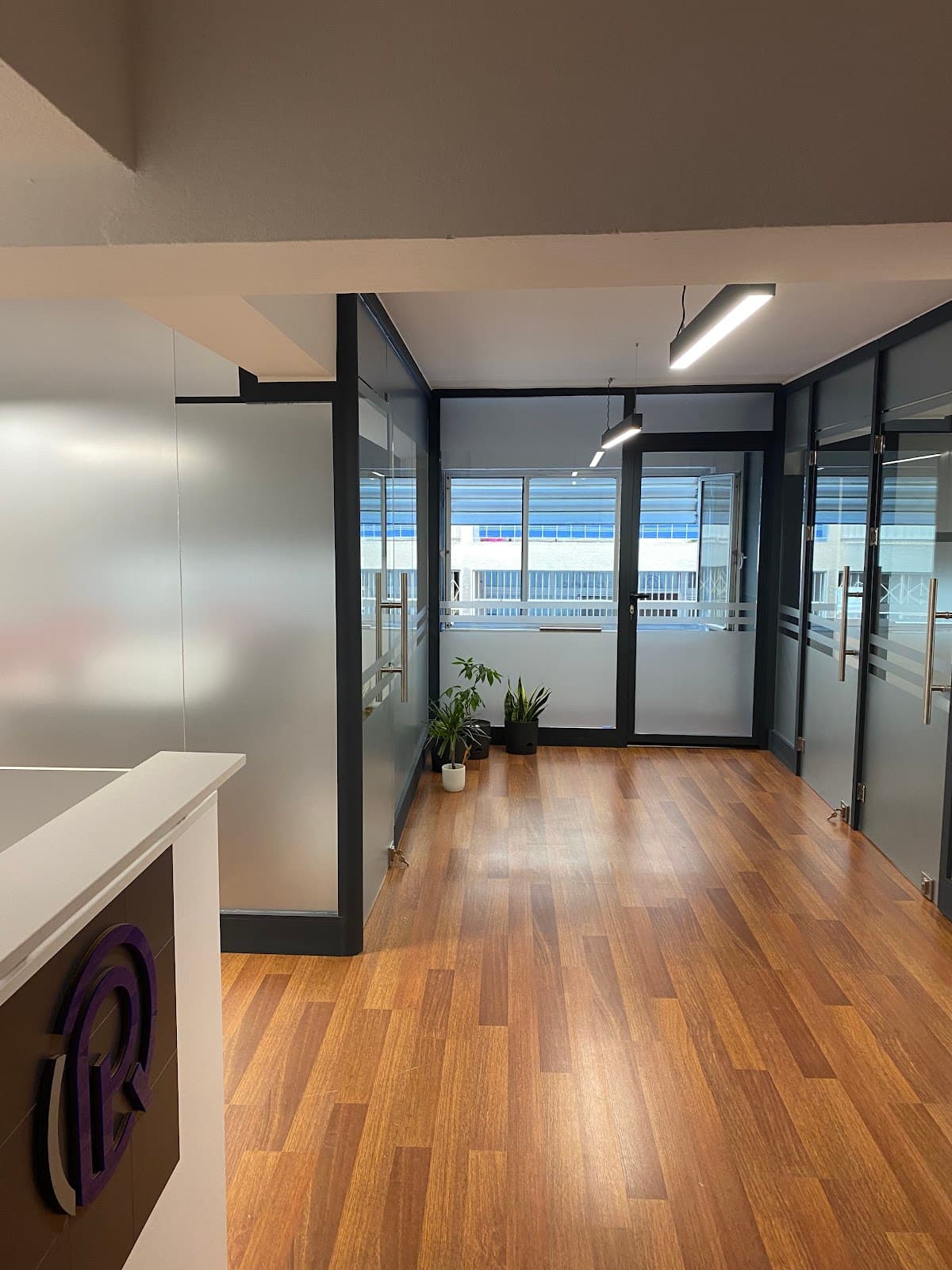 PR OFFICE LİMİTED ŞİRKETİ | Sanal Ofis | Hazır Ofis | Coworking | Toplantı Odası — Karşıyaka, İzmir Sanal Ofis fotoğraf 4
